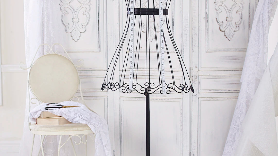 L’histoire de la couture et l’importance des tissus