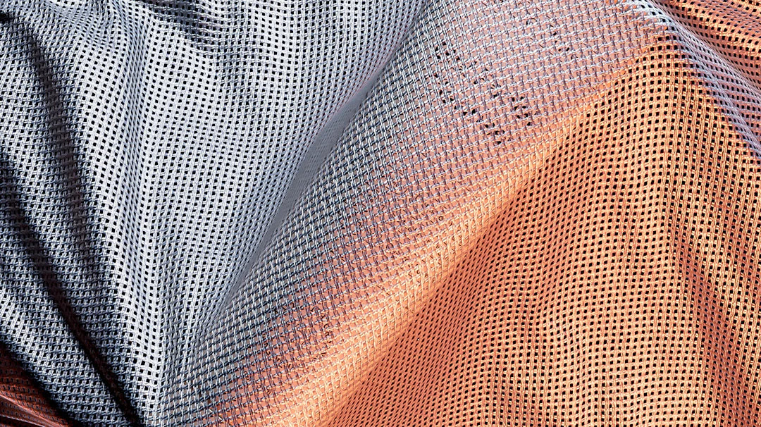 Évoluer dans le monde de la couture tissus contemporains