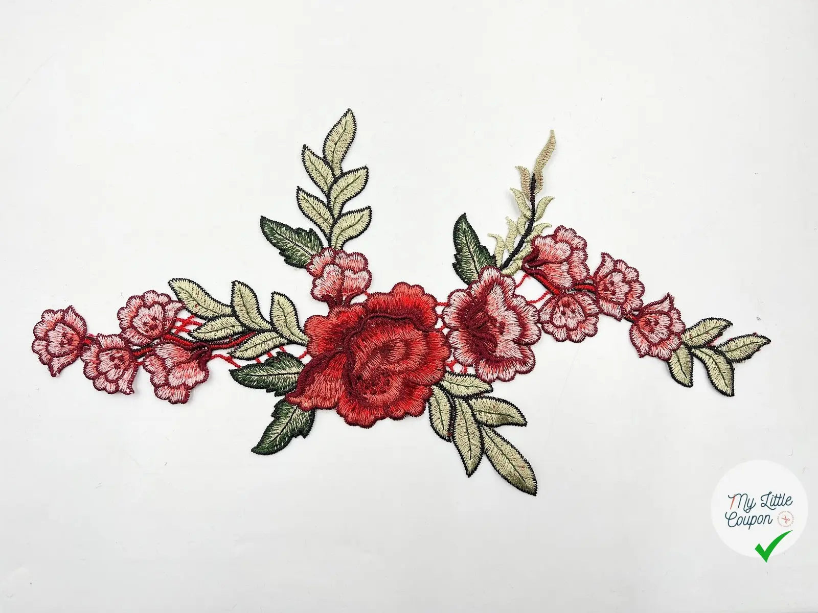 APPLICATION D’ORNEMENT ROSE ROUGE - My Little Coupon - tissu - coudre