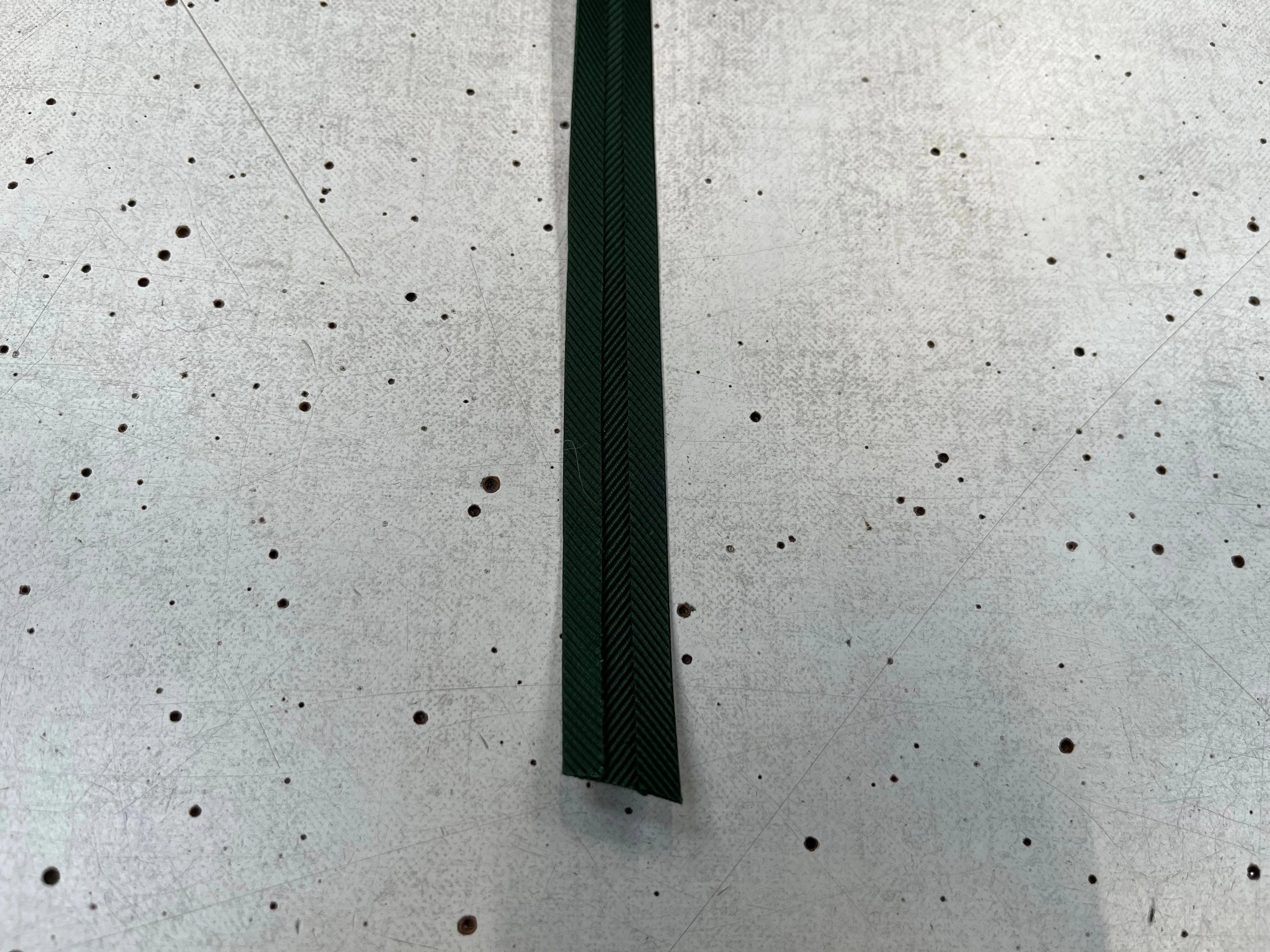 BIAIS VERT SAPIN EFFET DRILL 100% viscose 14mm - My Little Coupon