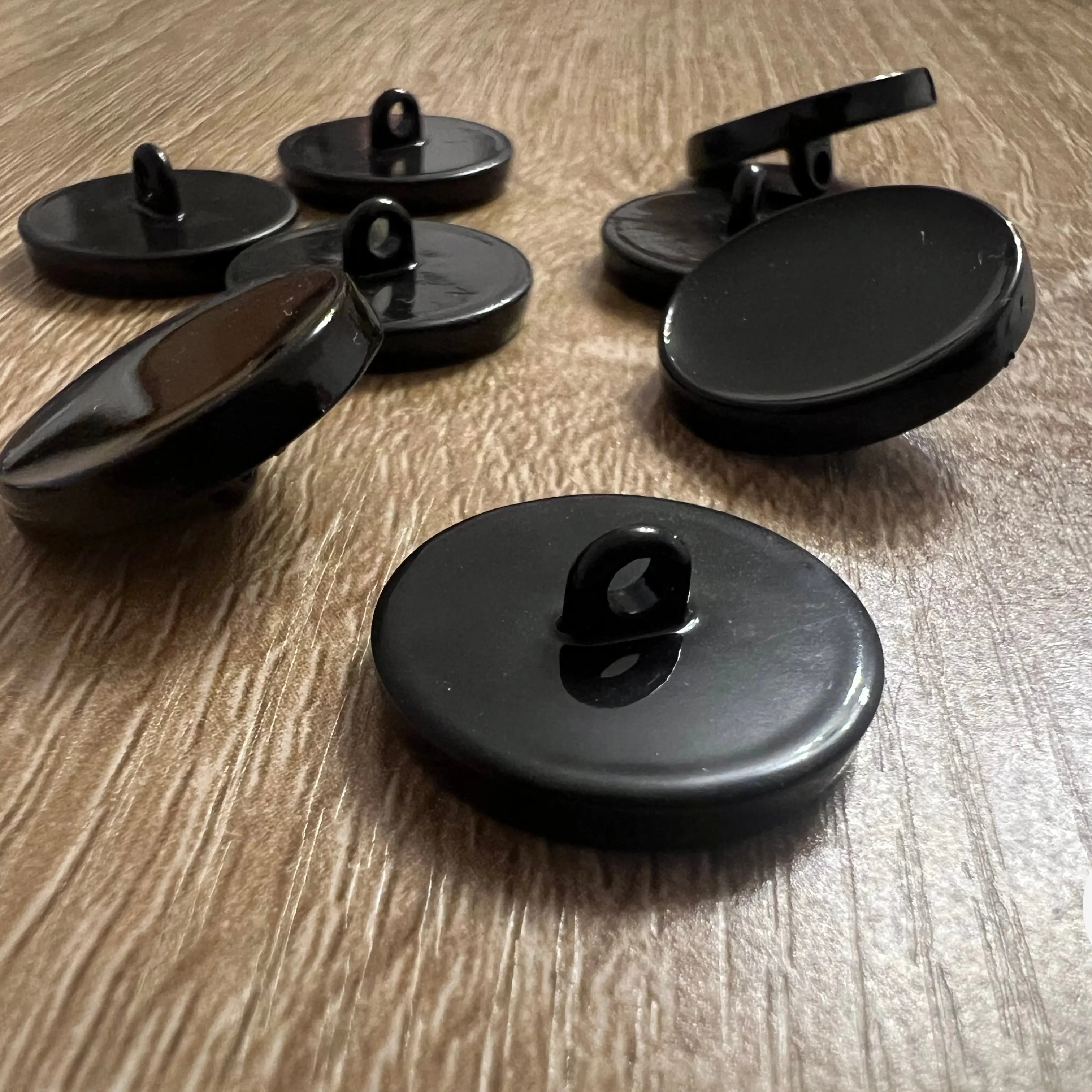 BOUTON À QUEUE 2CM DIAMÈTRE NOIR - LOT DE 5 - My Little Coupon