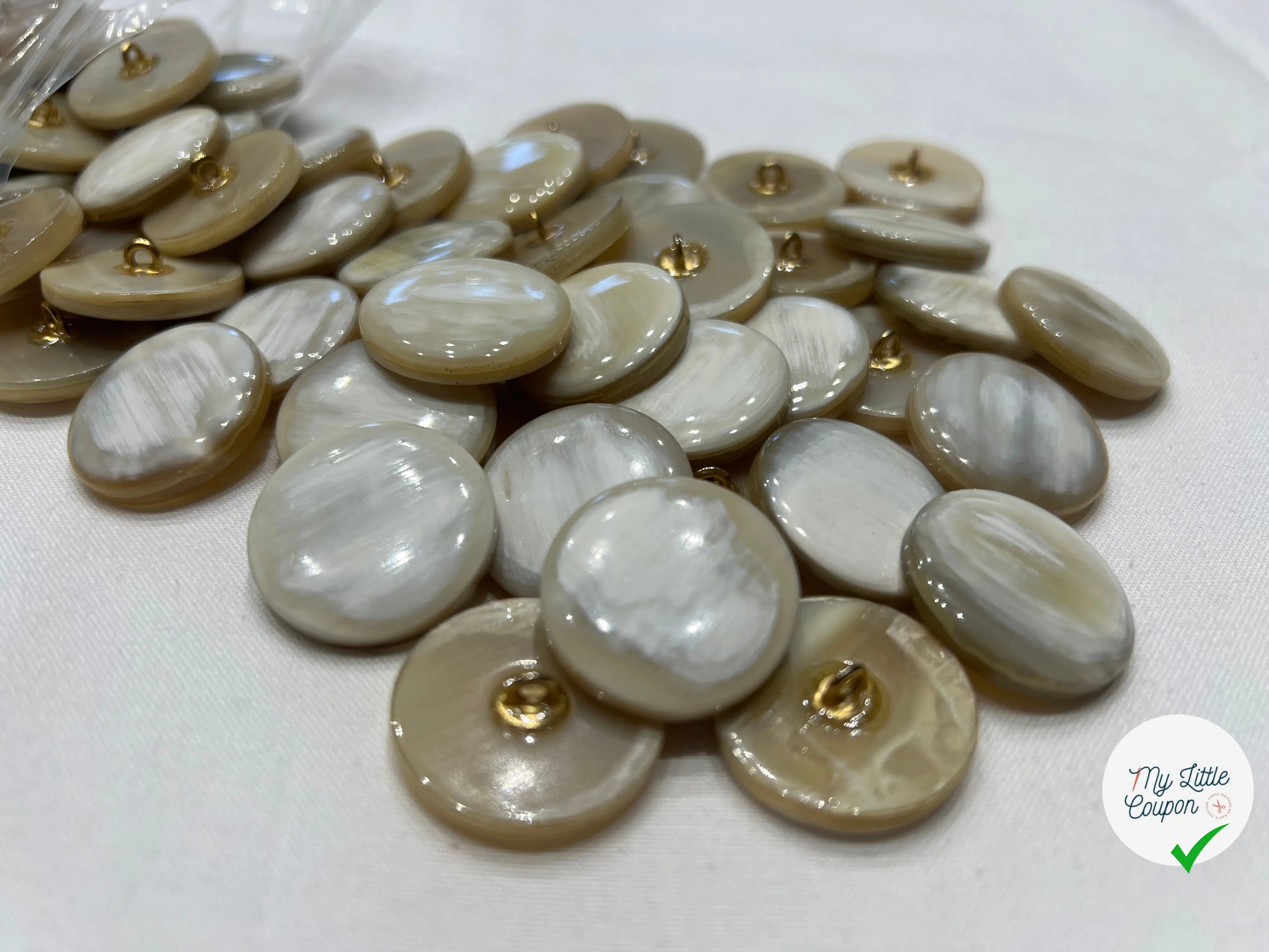 BOUTON BLANC NACRÉ (lot de 6) 22mm - My Little Coupon
