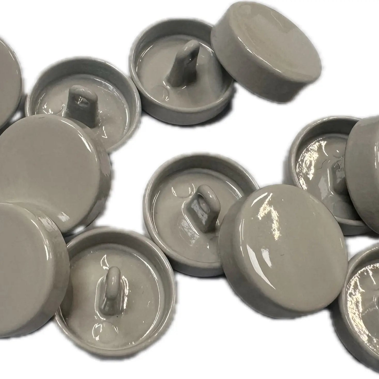 BOUTON EN MÉTAL À QUEUE BEIGE GRIS SOUTENU (lot de 5) - My Little Coupon