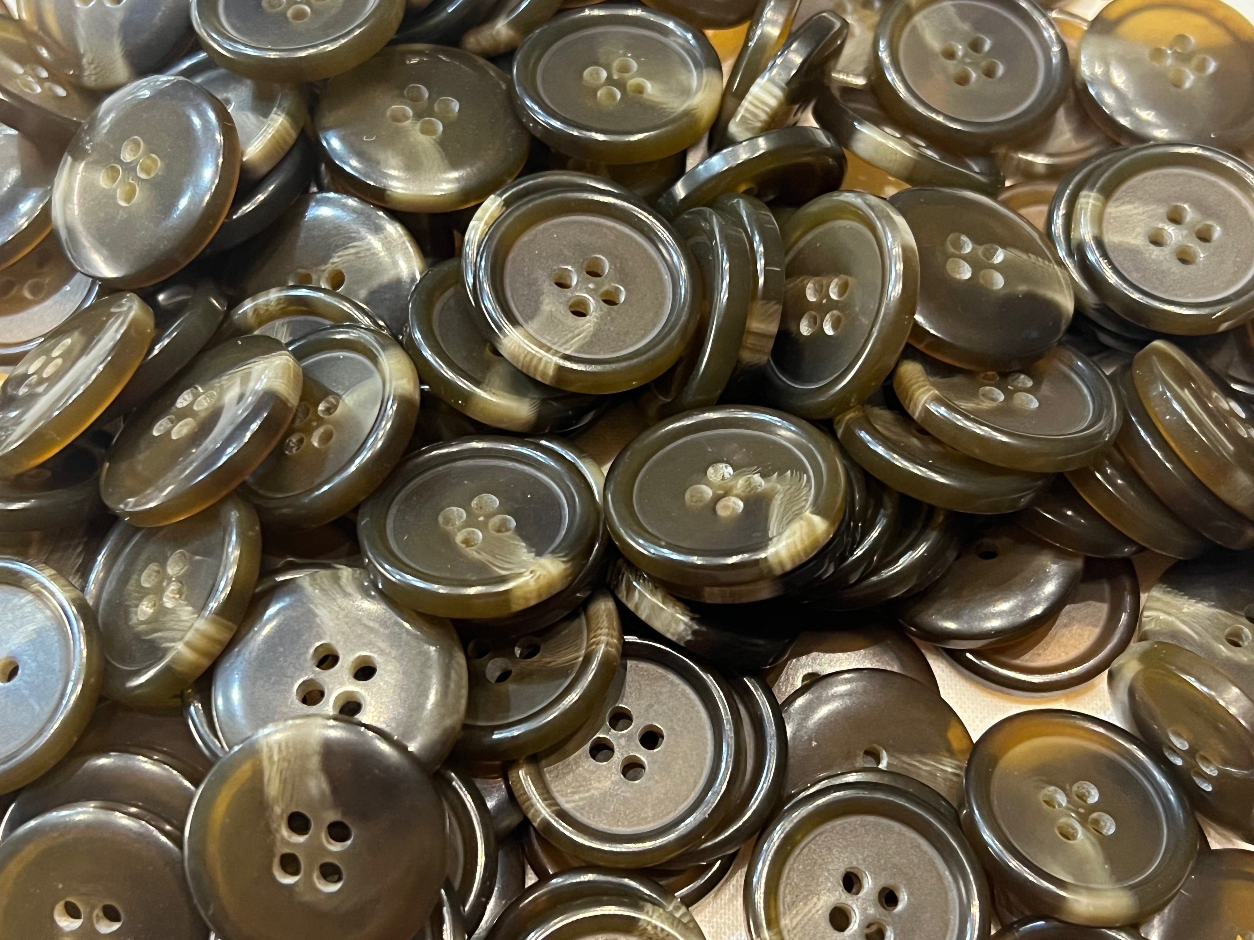 BOUTON MARRON Marbré (lot de 10) 22mm - My Little Coupon