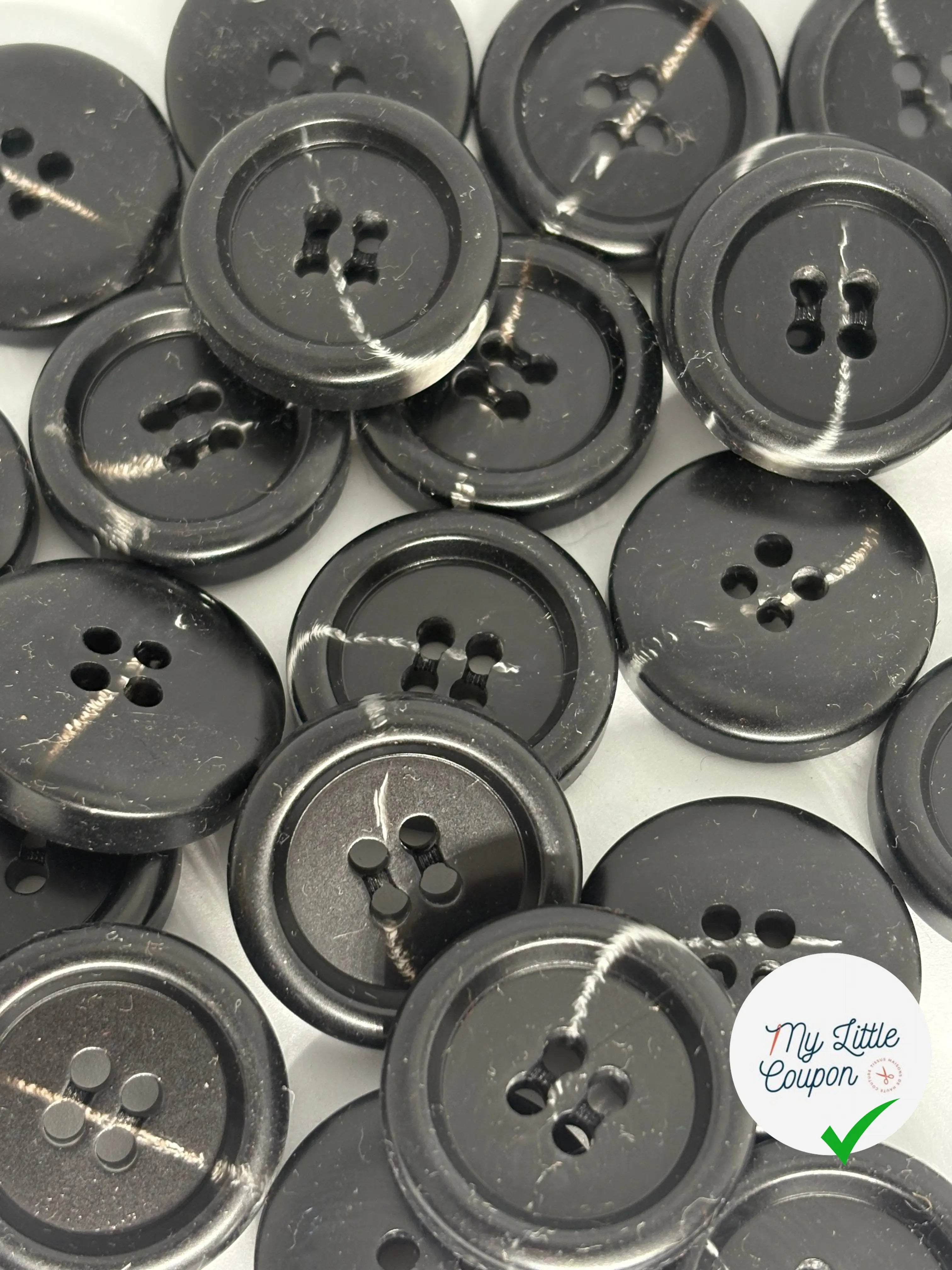 BOUTON NOIR à 4 TROU MARBRÉ 28MM - My Little Coupon