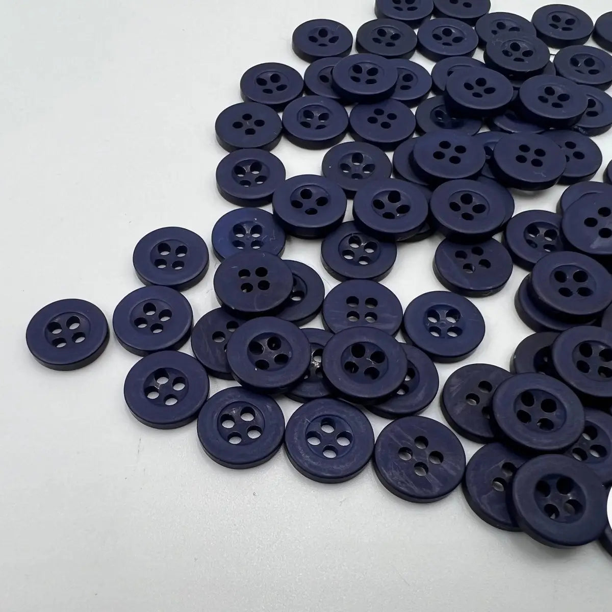 BOUTON POLYESTER 11MM BLEU FONCÉ - My Little Coupon - tissu - coudre