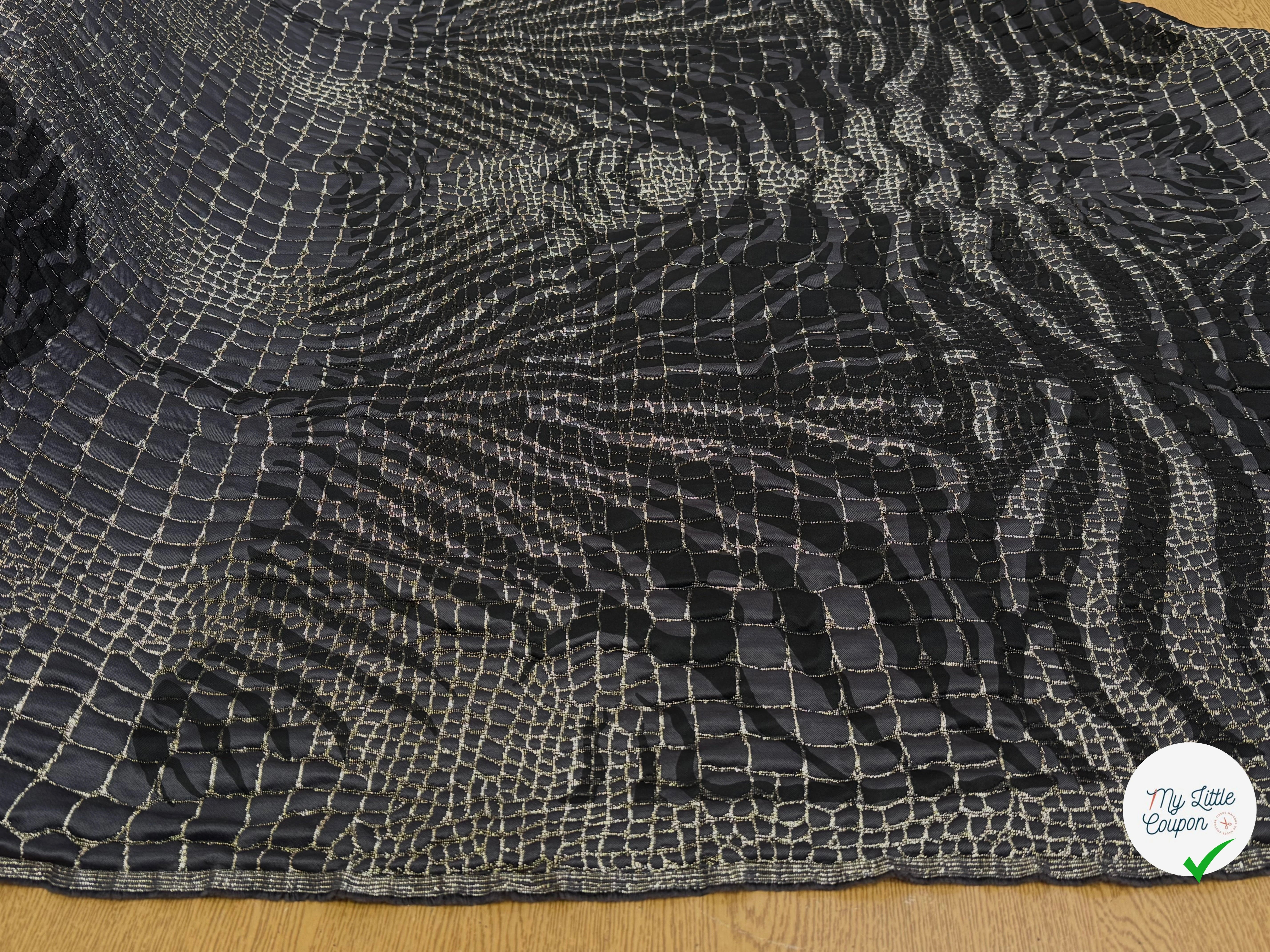 BROCARD EFFET CROCODILE NOIR ET DORÉ - My Little Coupon