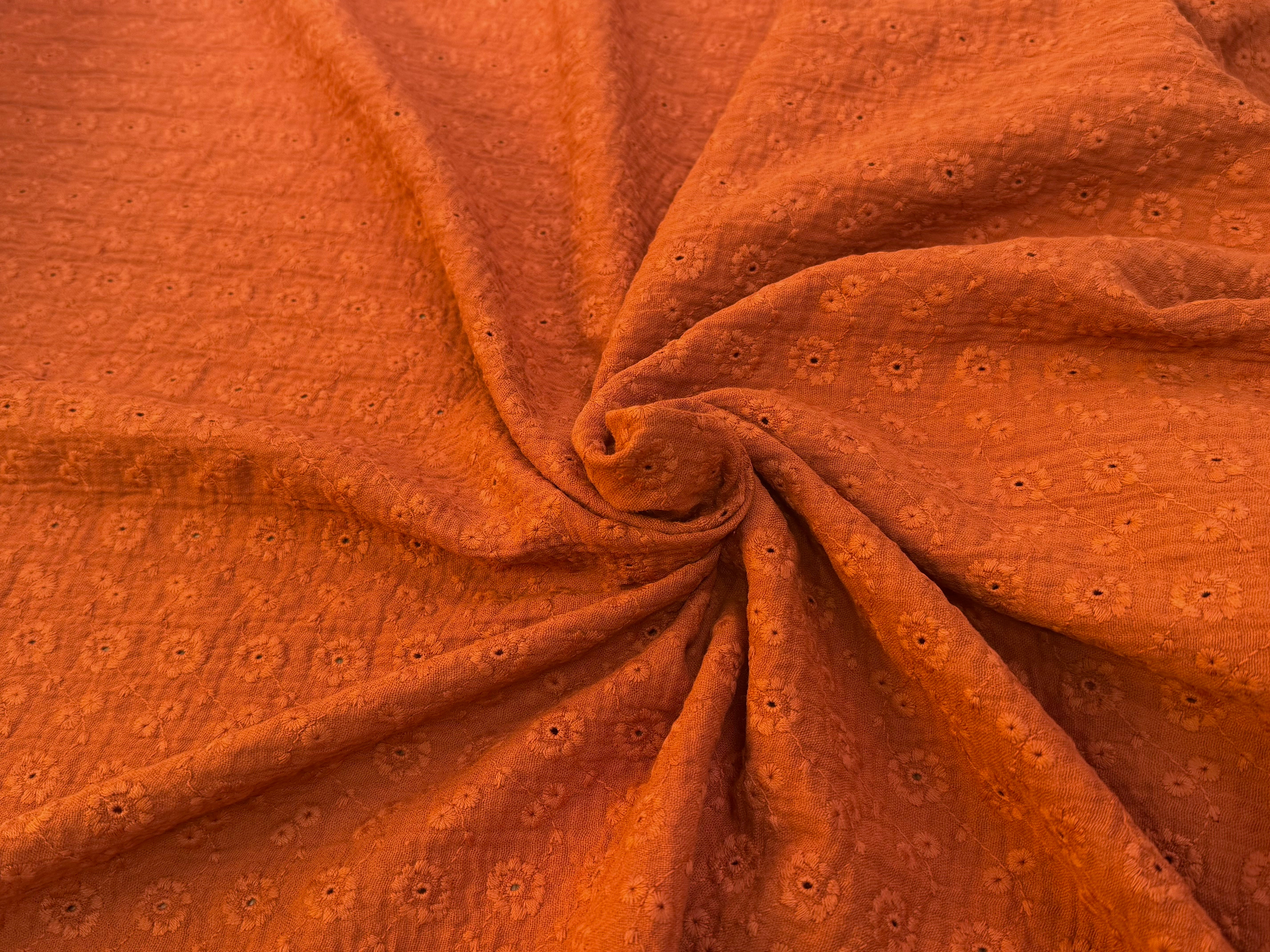 BRODERIE ANGLAISE COTON ROUILLE - My Little Coupon