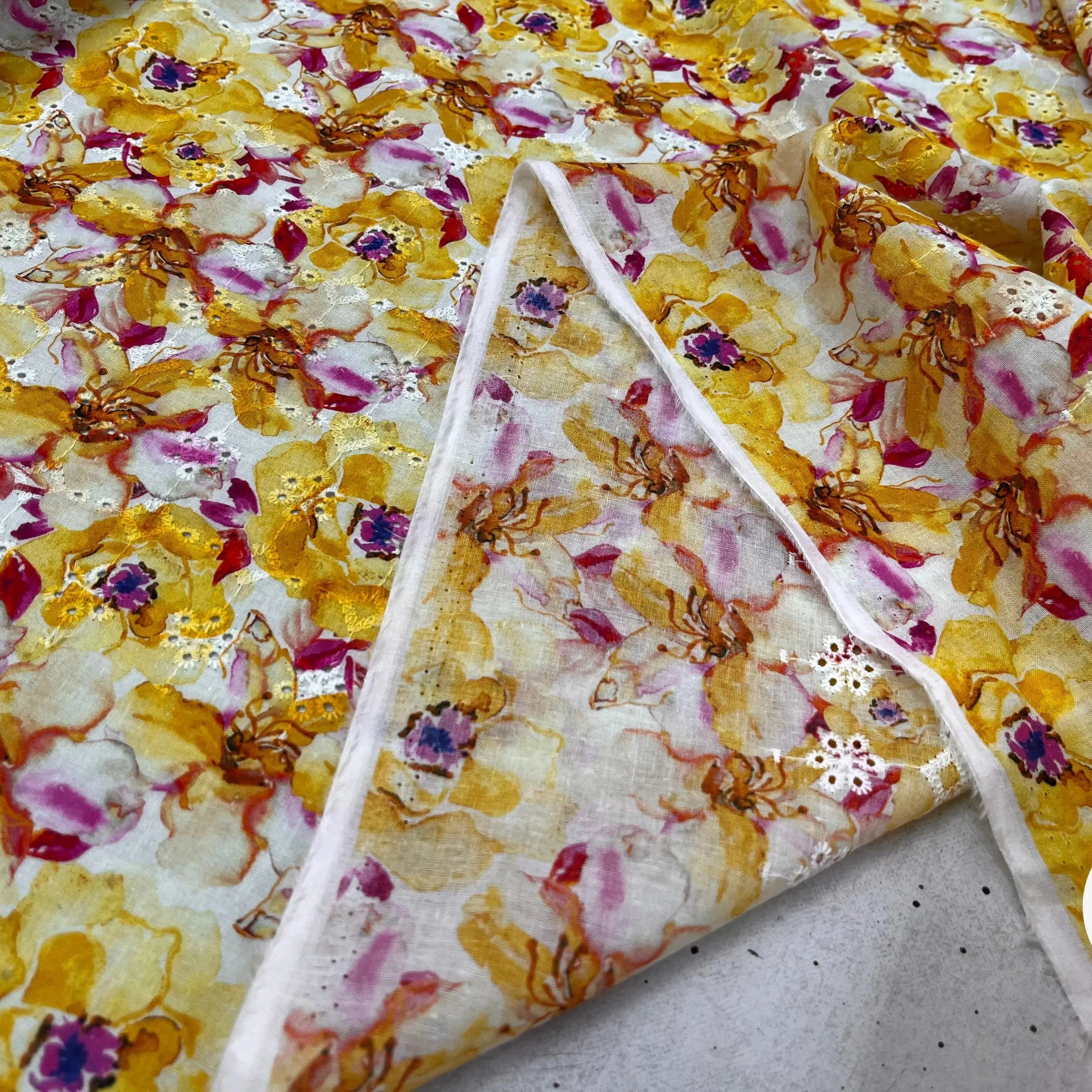 BRODERIE COTON BRODÉ DIGITAL FLOWER JAUNE - My Little Coupon