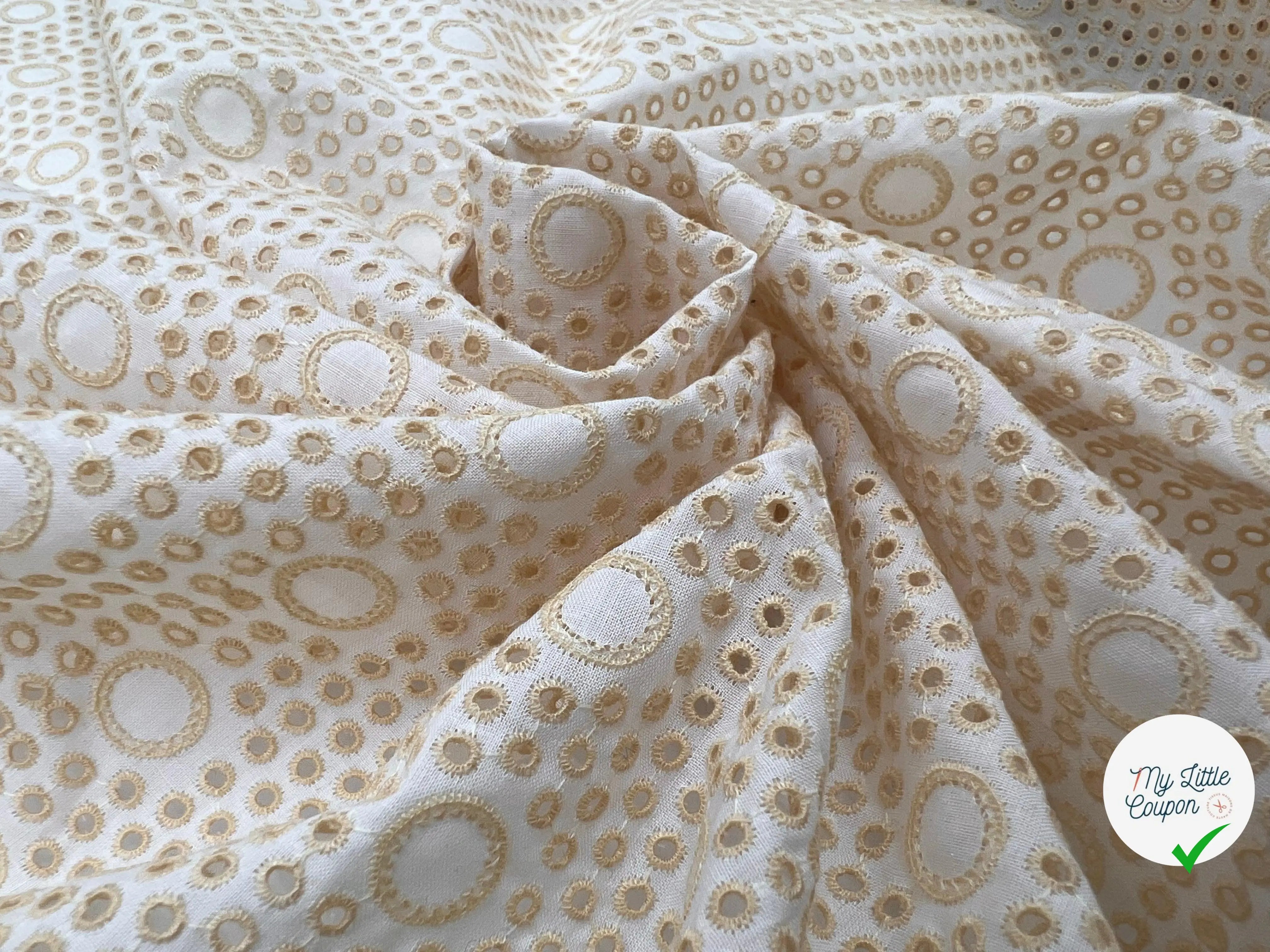 BRODERIE JAUNE MAIS ROSACE STRIPES - My Little Coupon - tissu - coudre