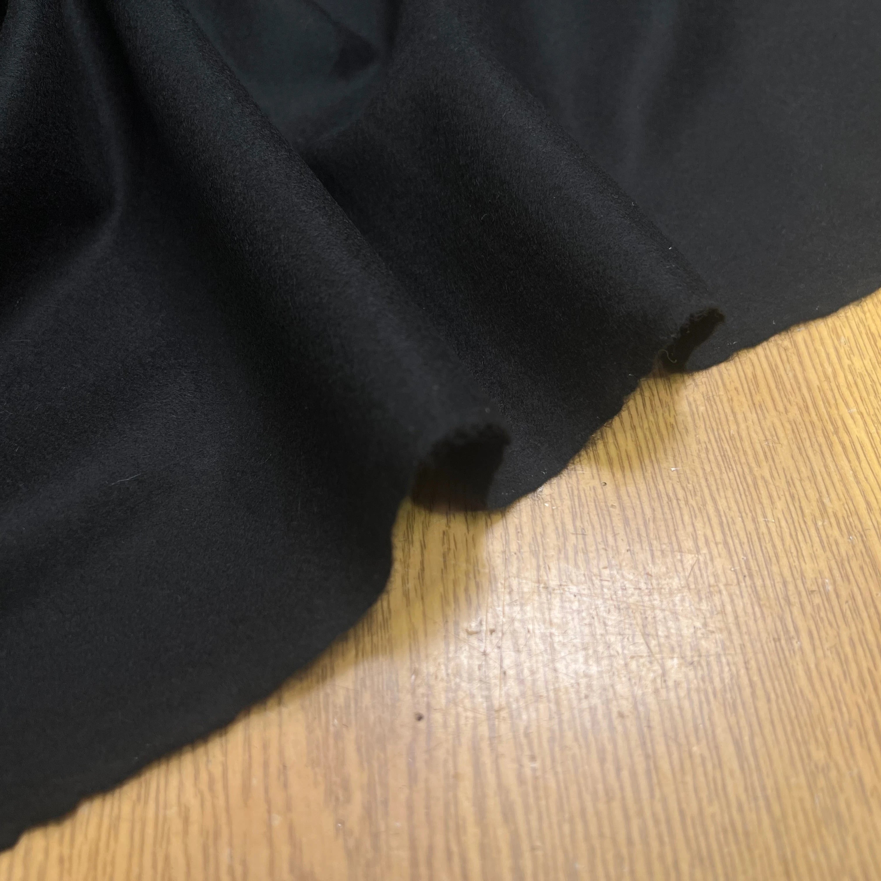 CABAN 100% LAINE ULTRA DOUX NOIR - My Little Coupon