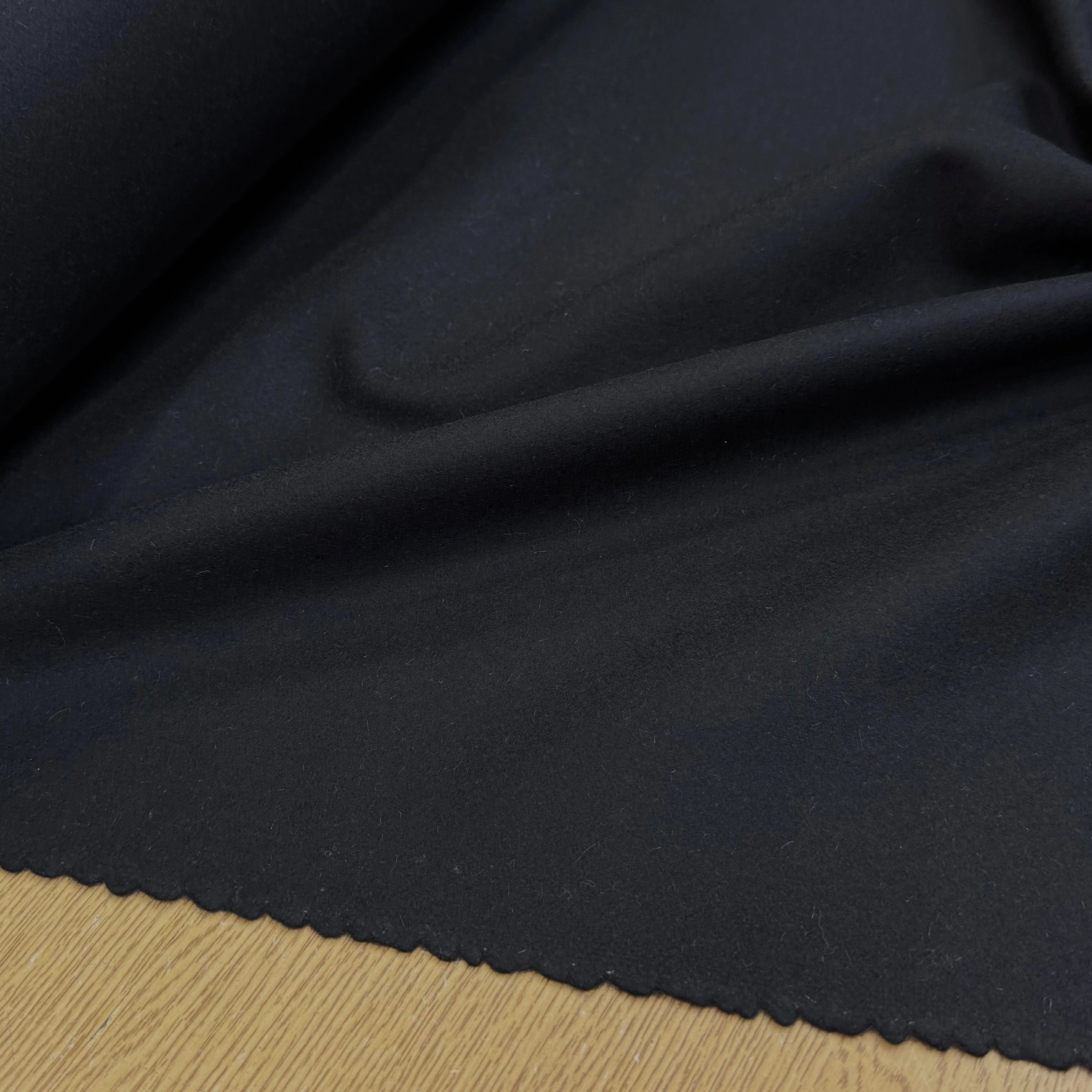 CABAN DE LAINE BEAU NOIR 650 - My Little Coupon
