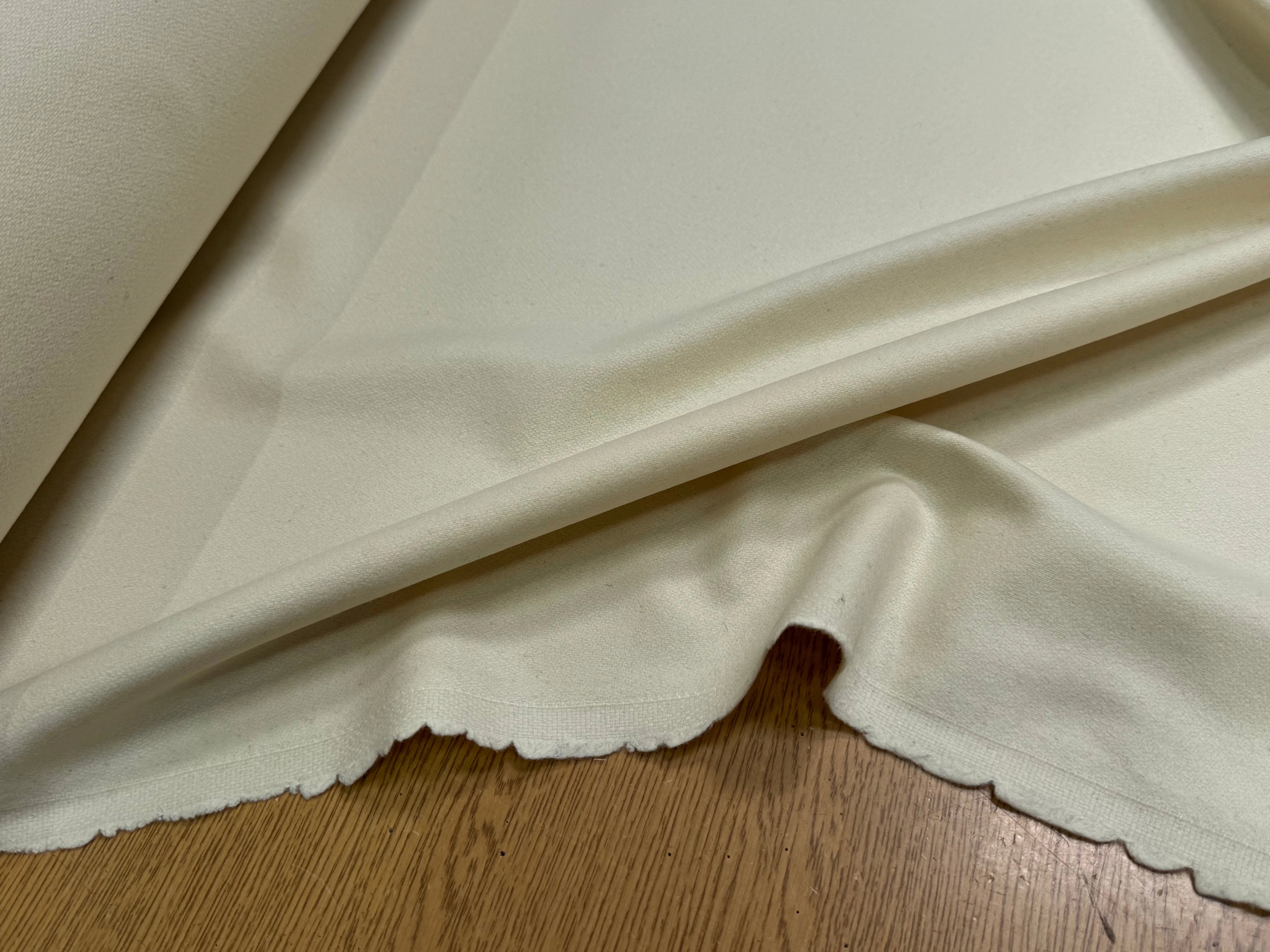 CABAN DE LAINE LÈGEREMENT STRETCH VANILLE - My Little Coupon
