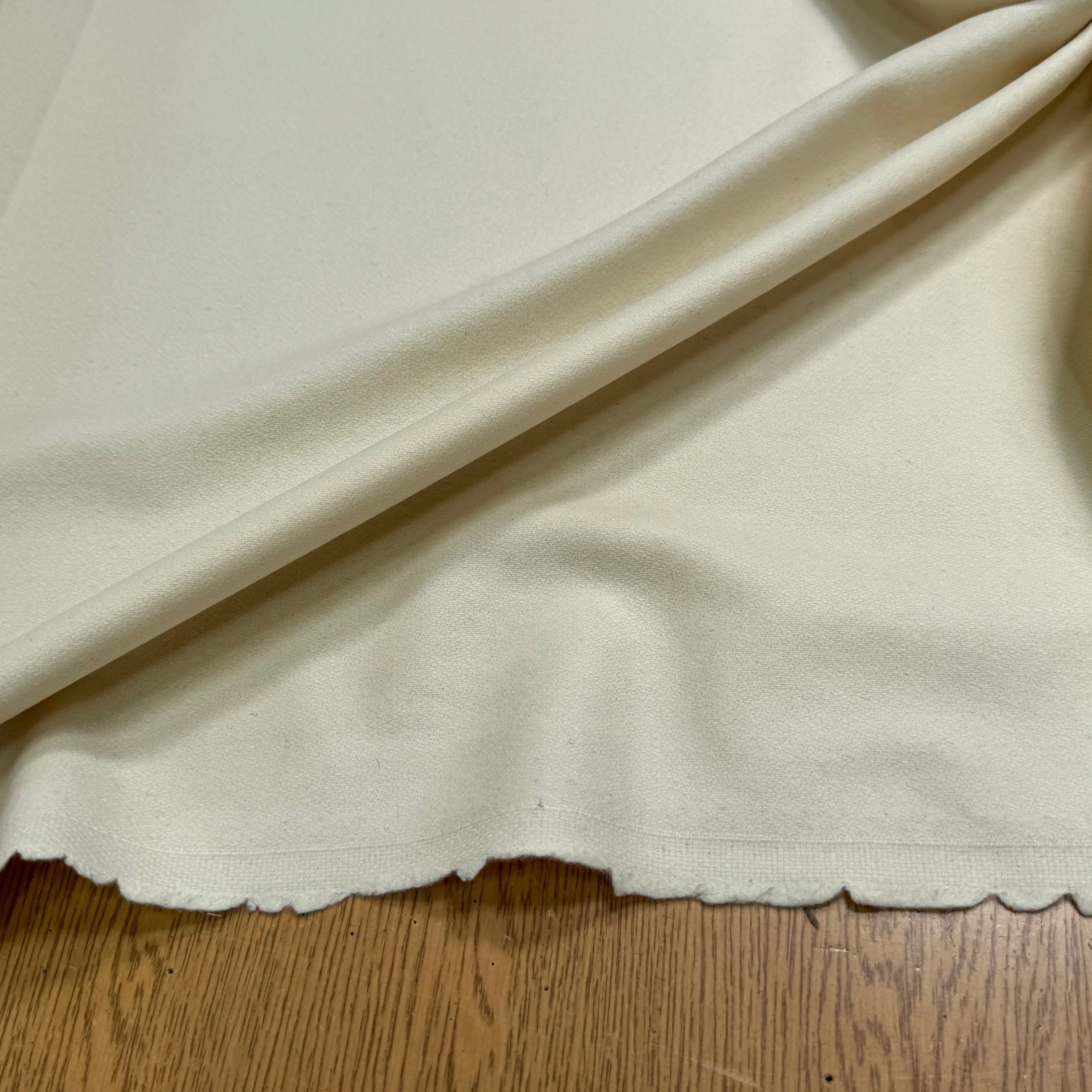 CABAN DE LAINE LÈGEREMENT STRETCH VANILLE - My Little Coupon