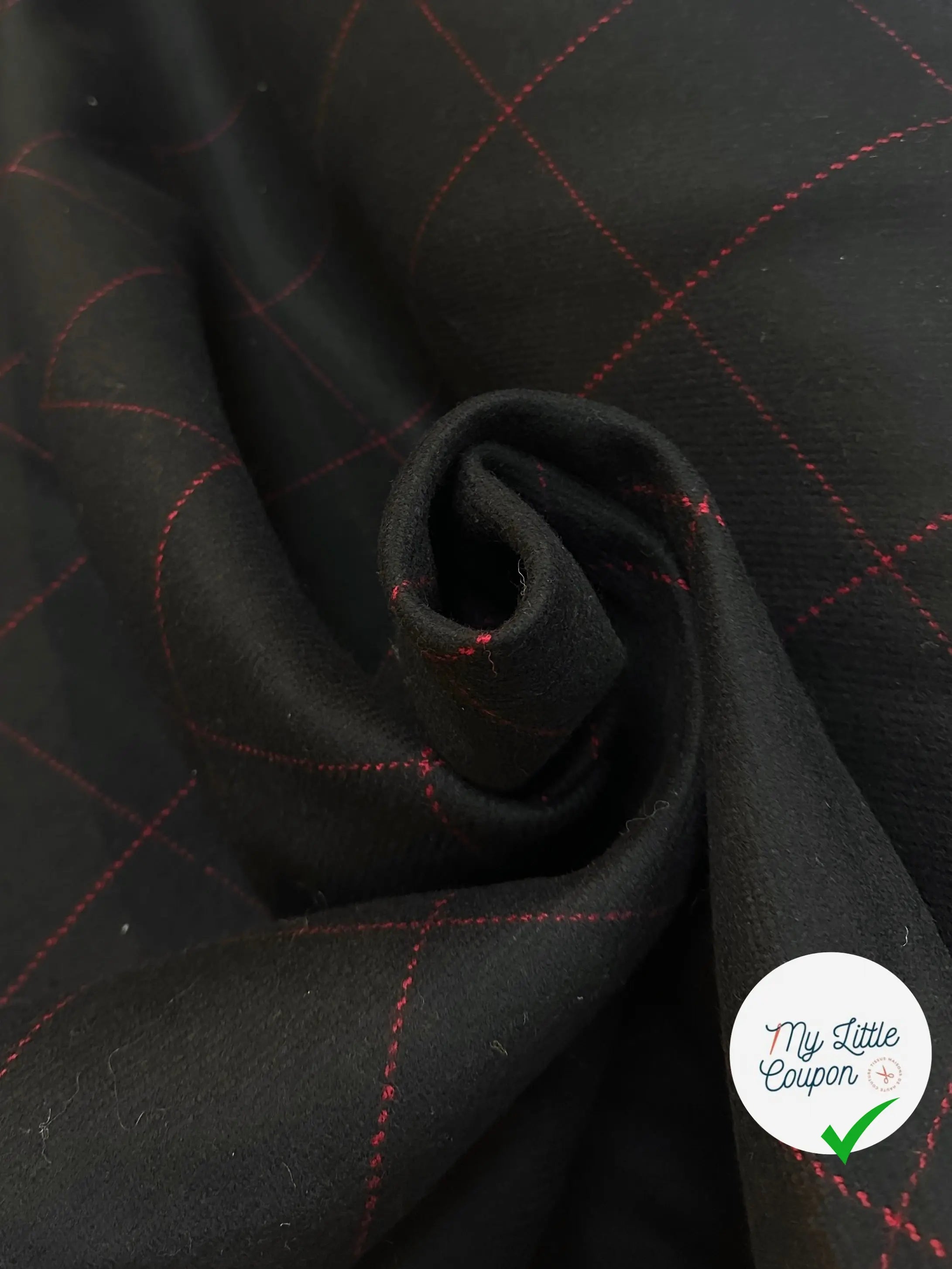 CABAN NOIR FIN CARREAUX ROUGE SUBLIME MSO