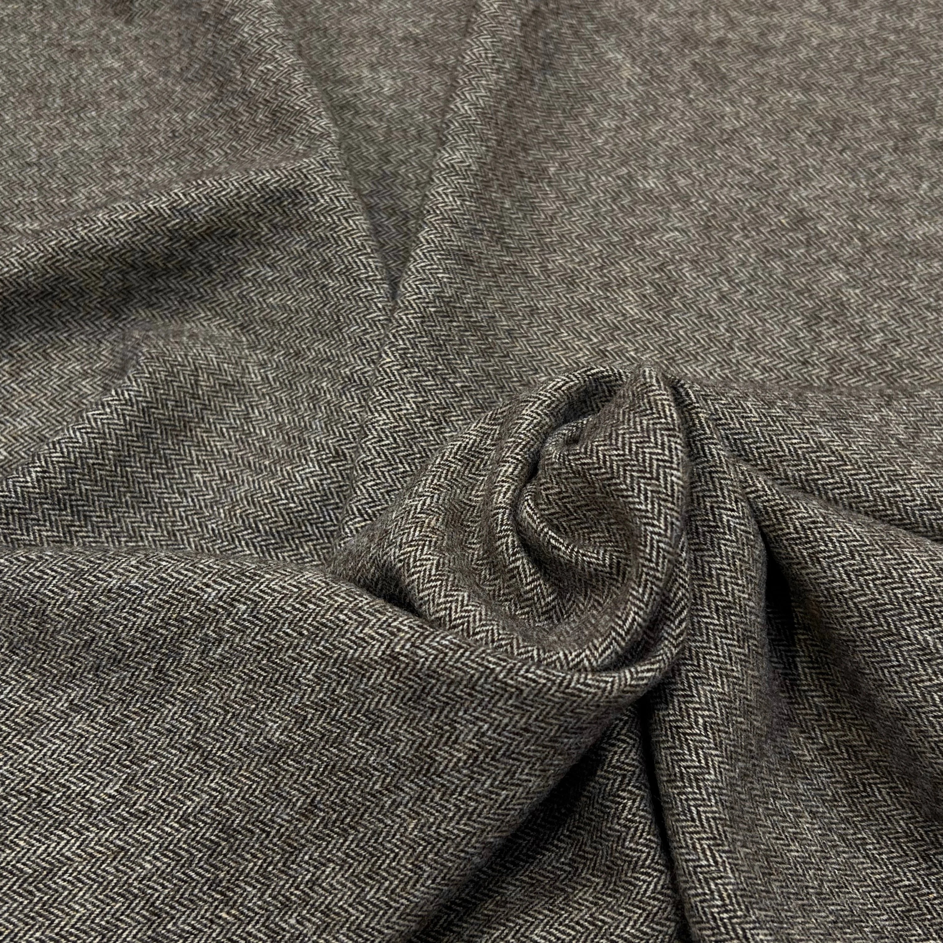 CHEVRON DE LAINE DOUX MARRON 71% LAINE VIERGE 150CM - My Little Coupon