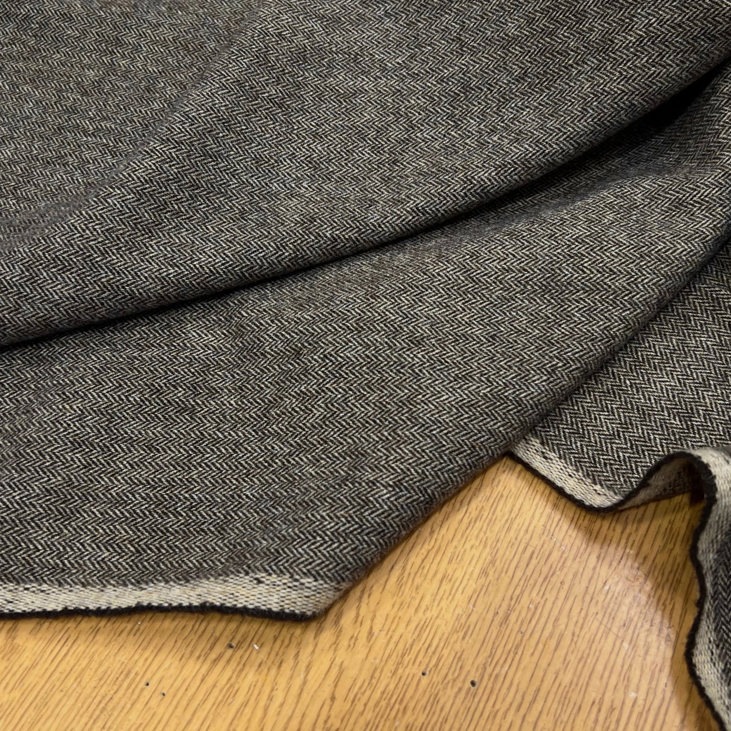 CHEVRON DE LAINE DOUX MARRON 71% LAINE VIERGE 150CM - My Little Coupon