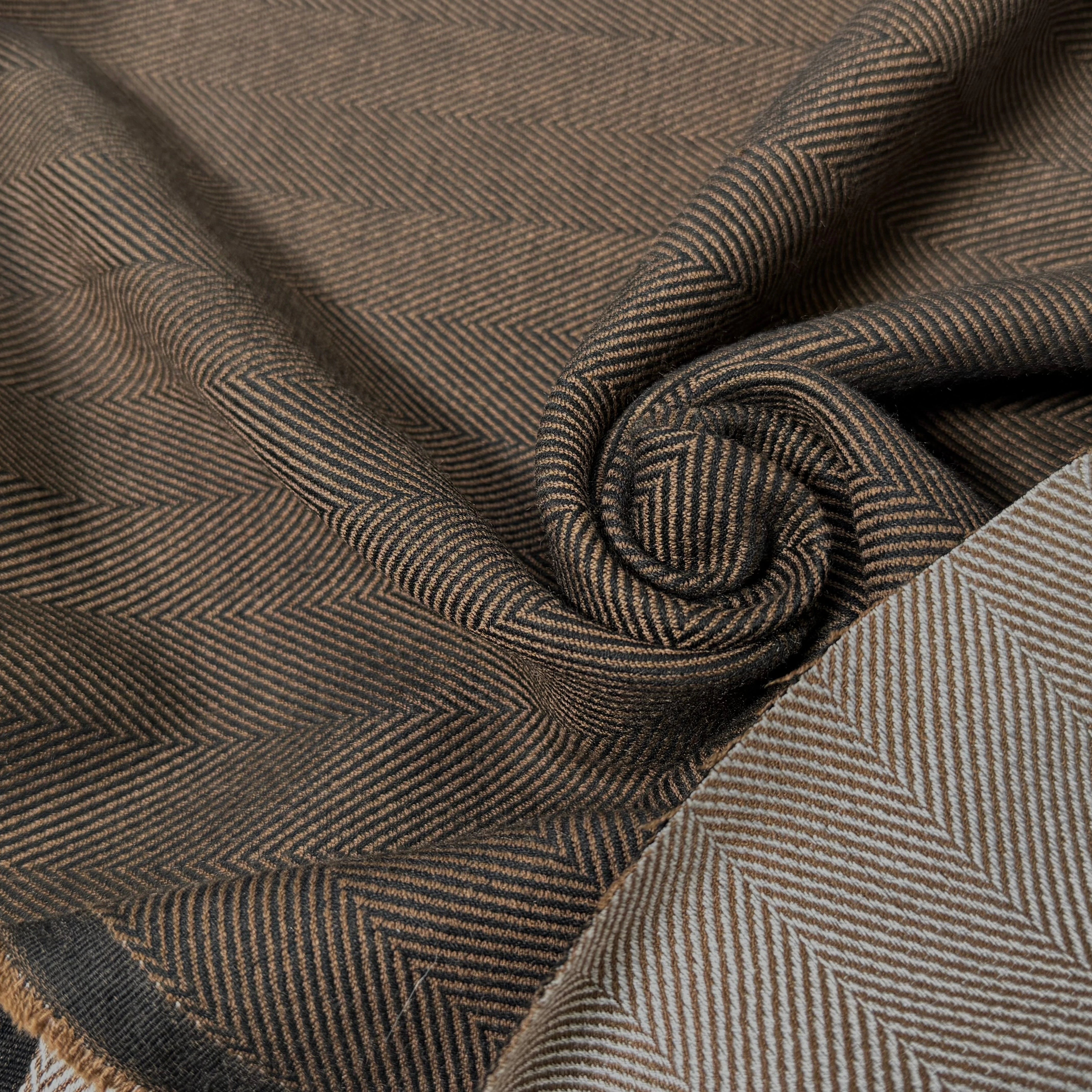 CHEVRON POLYVISCOSE MARRON NOIR - My Little Coupon