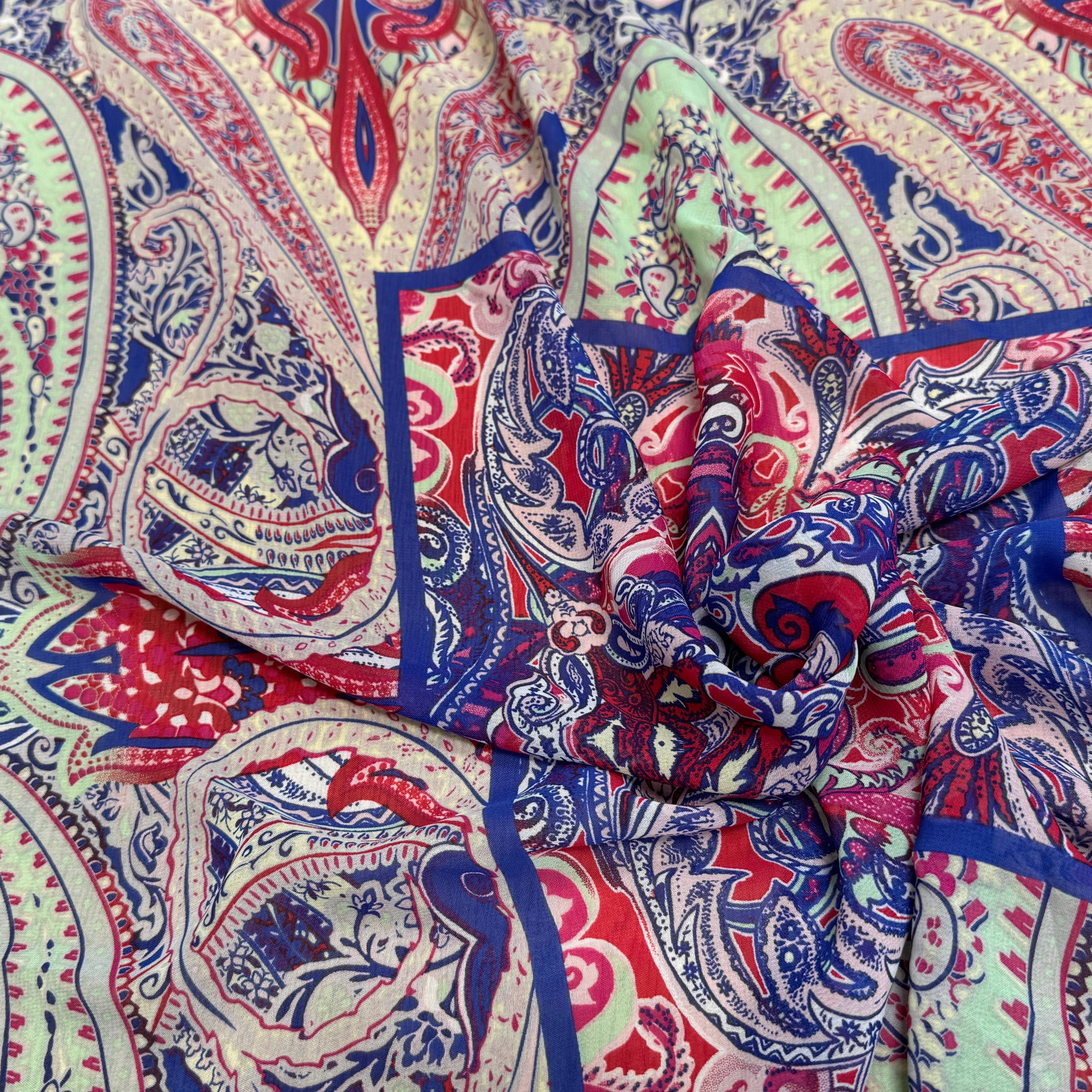 CHIFFON IMPRIMÉ GRAPHIQUE FOND BLEU PANNEAU - My Little Coupon