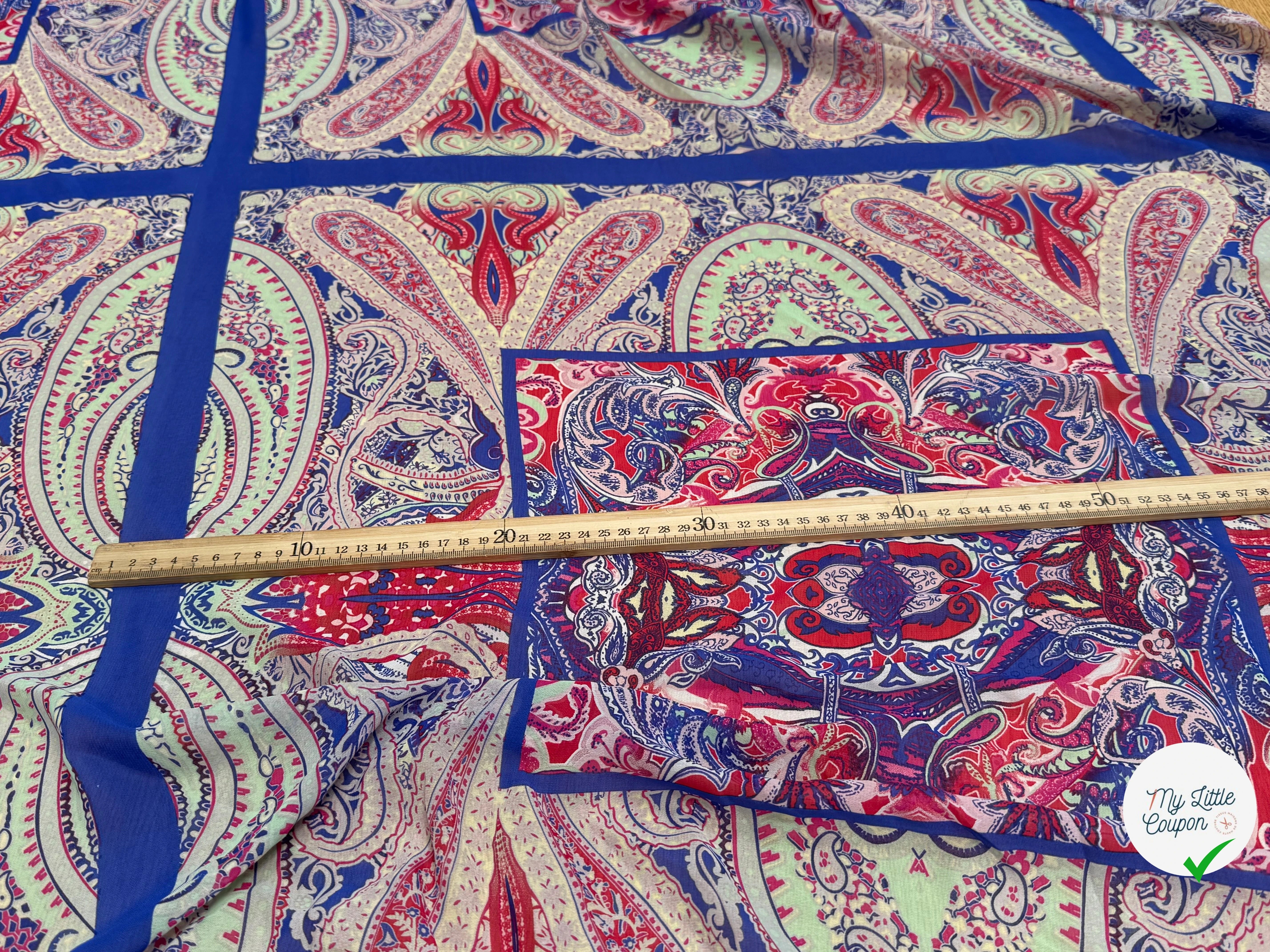 CHIFFON IMPRIMÉ GRAPHIQUE FOND BLEU PANNEAU - My Little Coupon