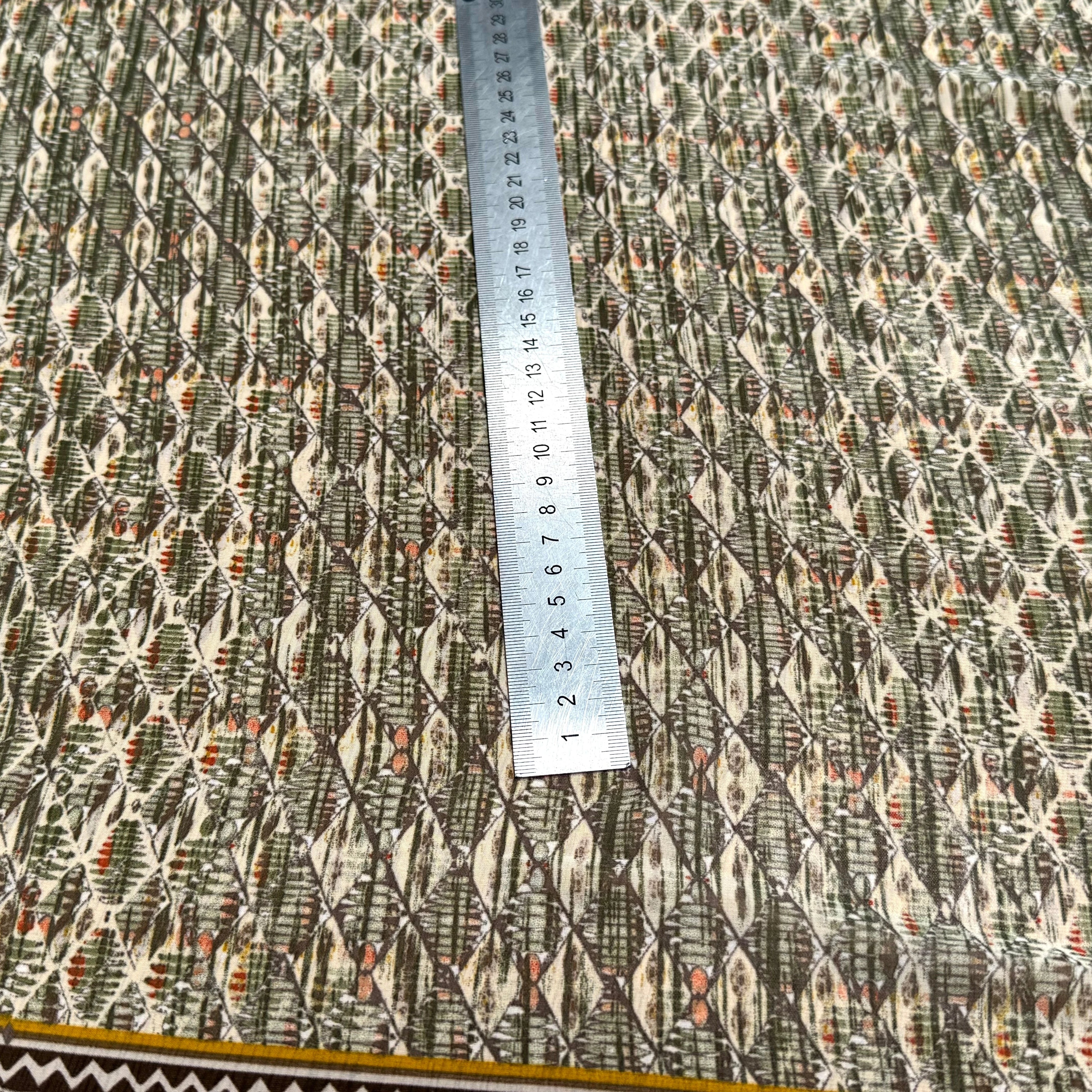 CHIFFON IMPRIMÉ MOTIFS GÉOMETRIQUES BEIGE KAKI - My Little Coupon