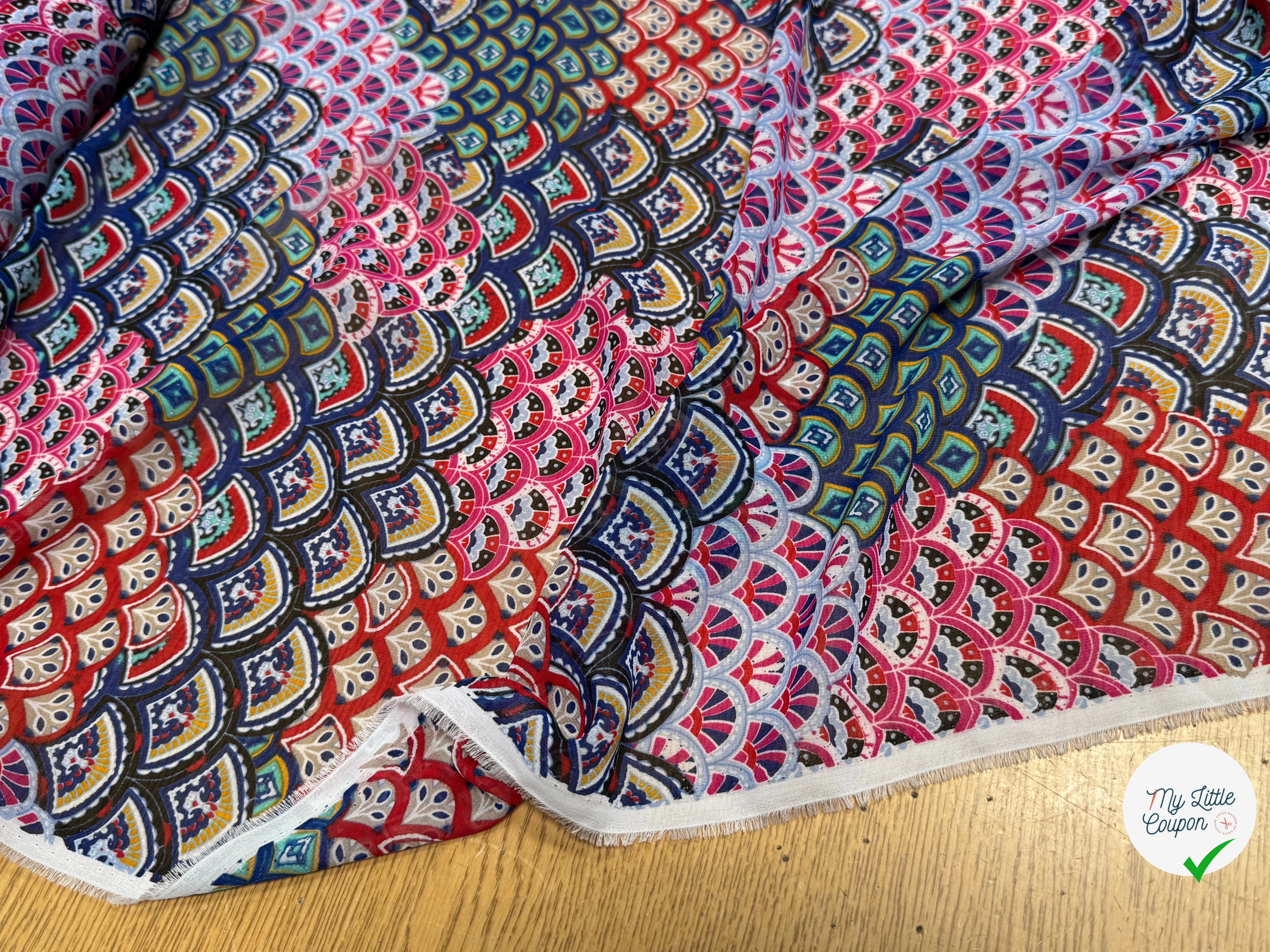 CHIFFON PRINTED ÉVANTAILS MULTICOLORES ROSE ROUGE - My Little Coupon