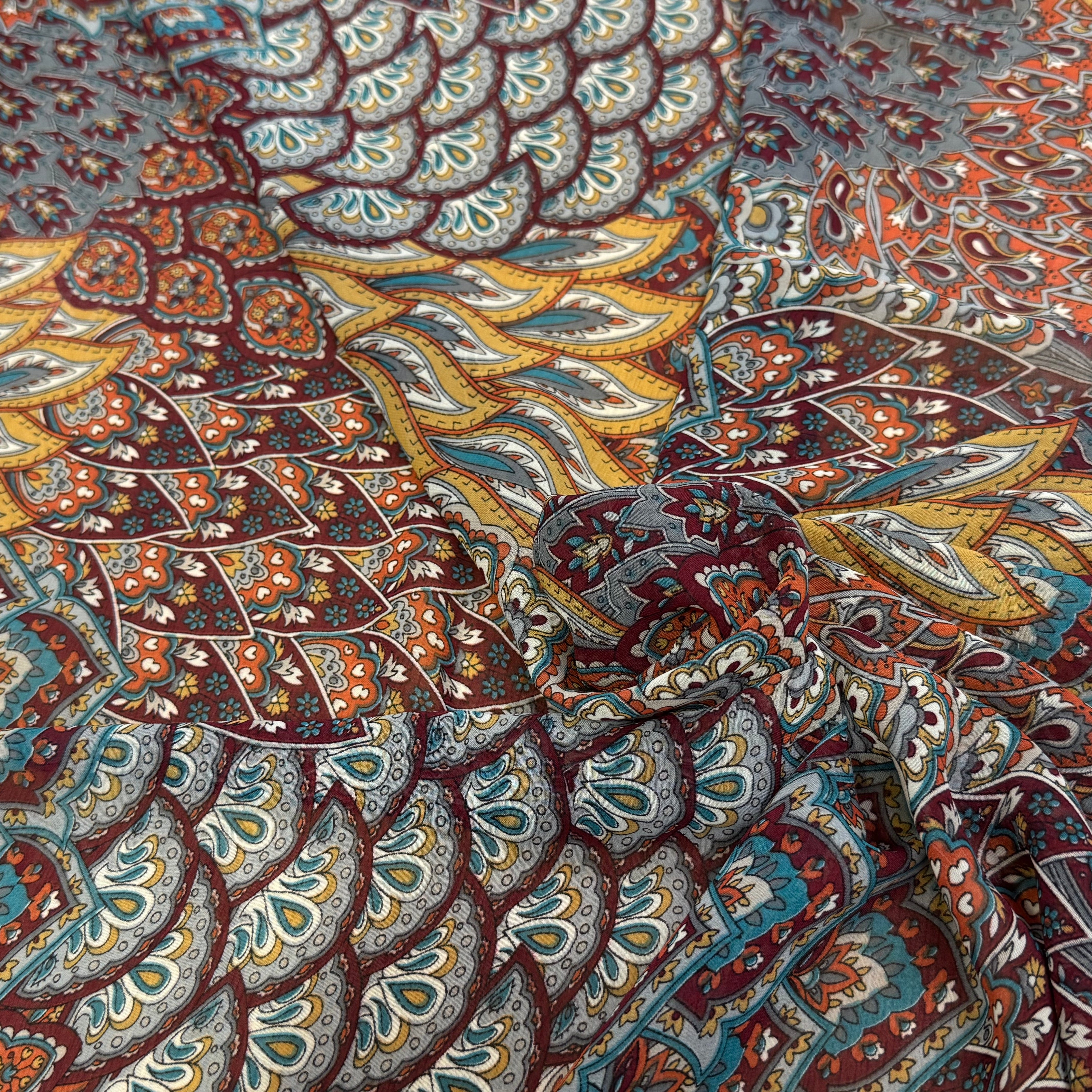CHIFFON PRINTED FLORAUX MULTICOLORES CHOCO CARAMEL - My Little Coupon