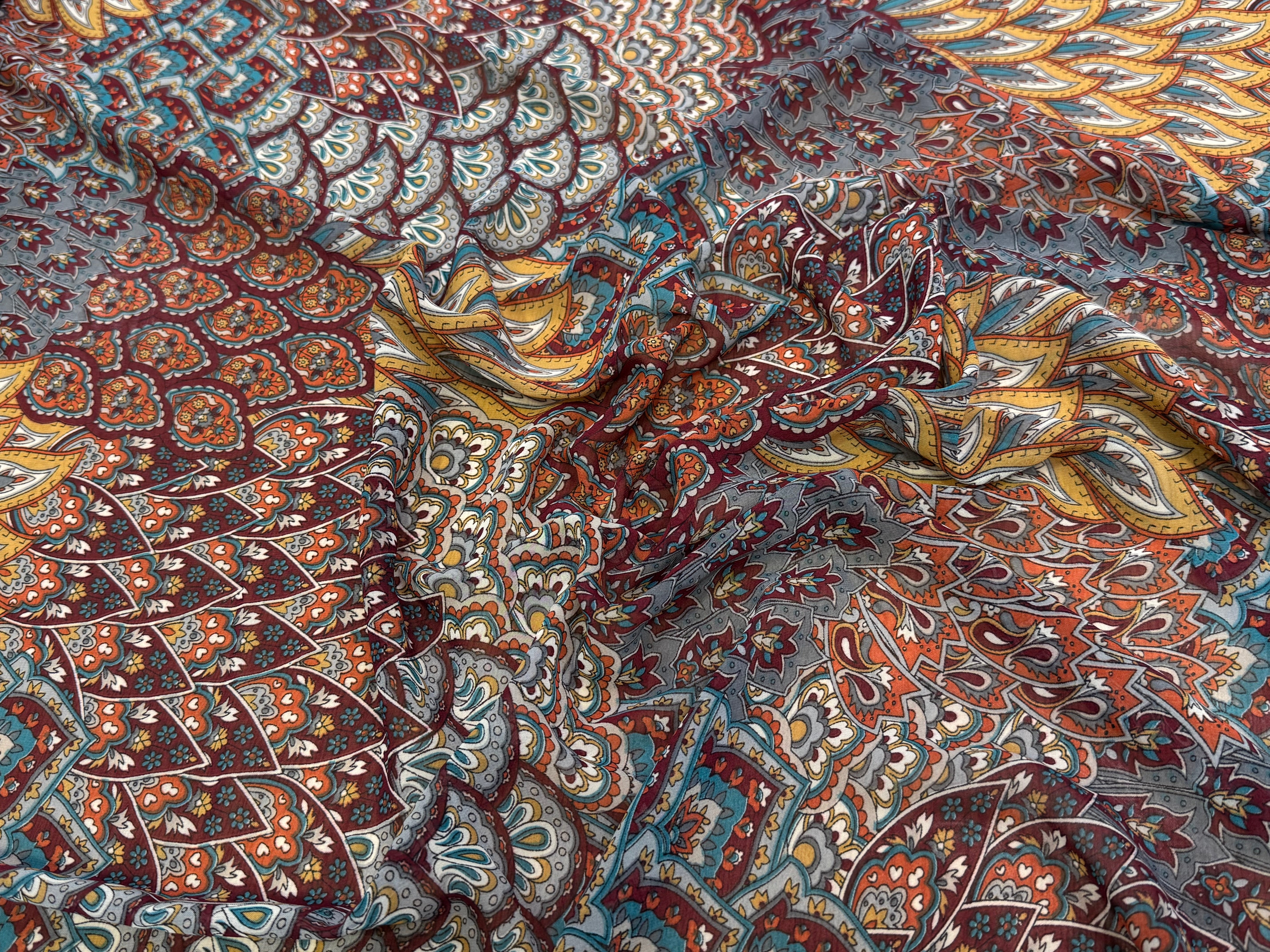 CHIFFON PRINTED FLORAUX MULTICOLORES CHOCO CARAMEL - My Little Coupon