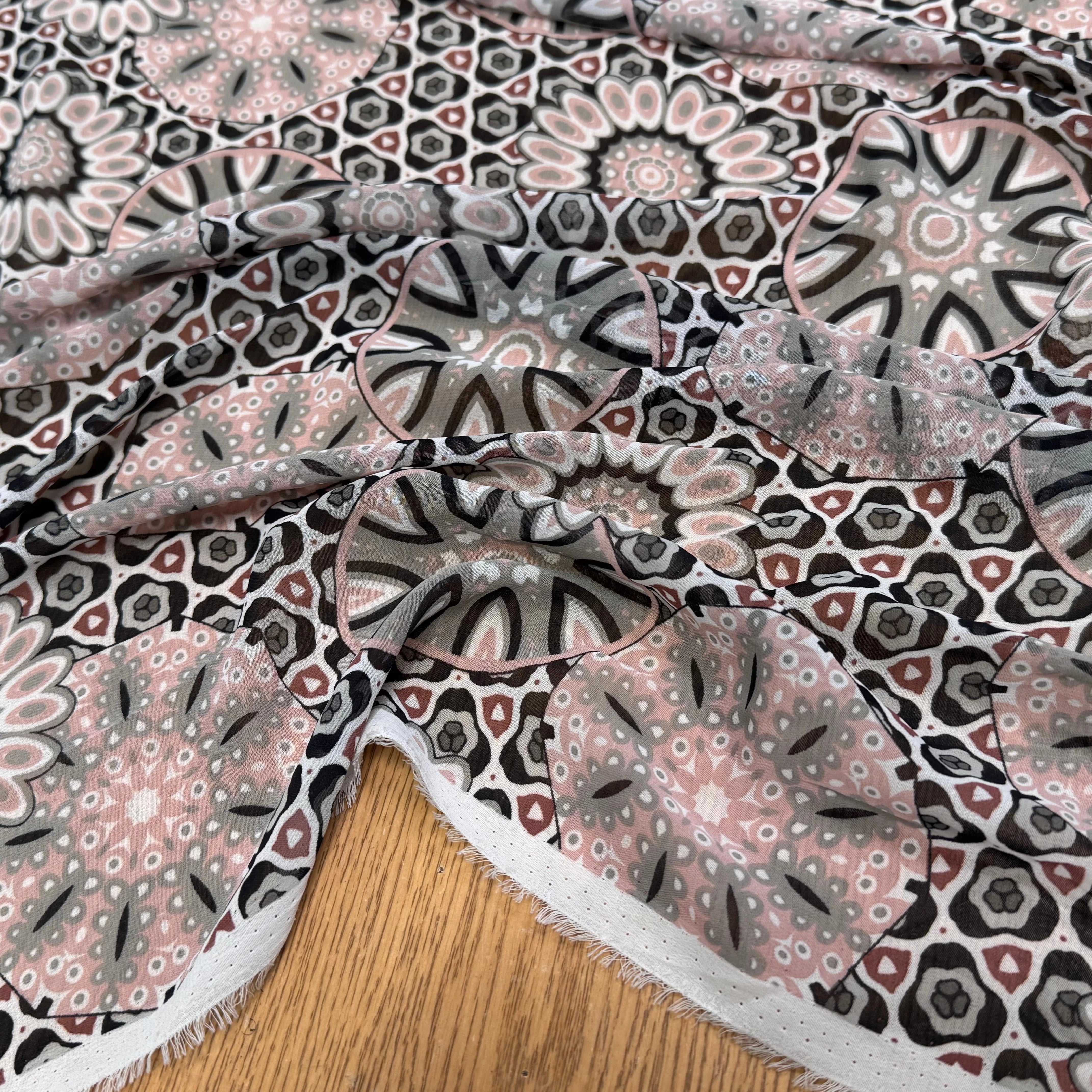 CHIFFON PRINTED MOTIF CIRCULAIRES GÉOMETRIQUES CREME&KAKI - My Little Coupon