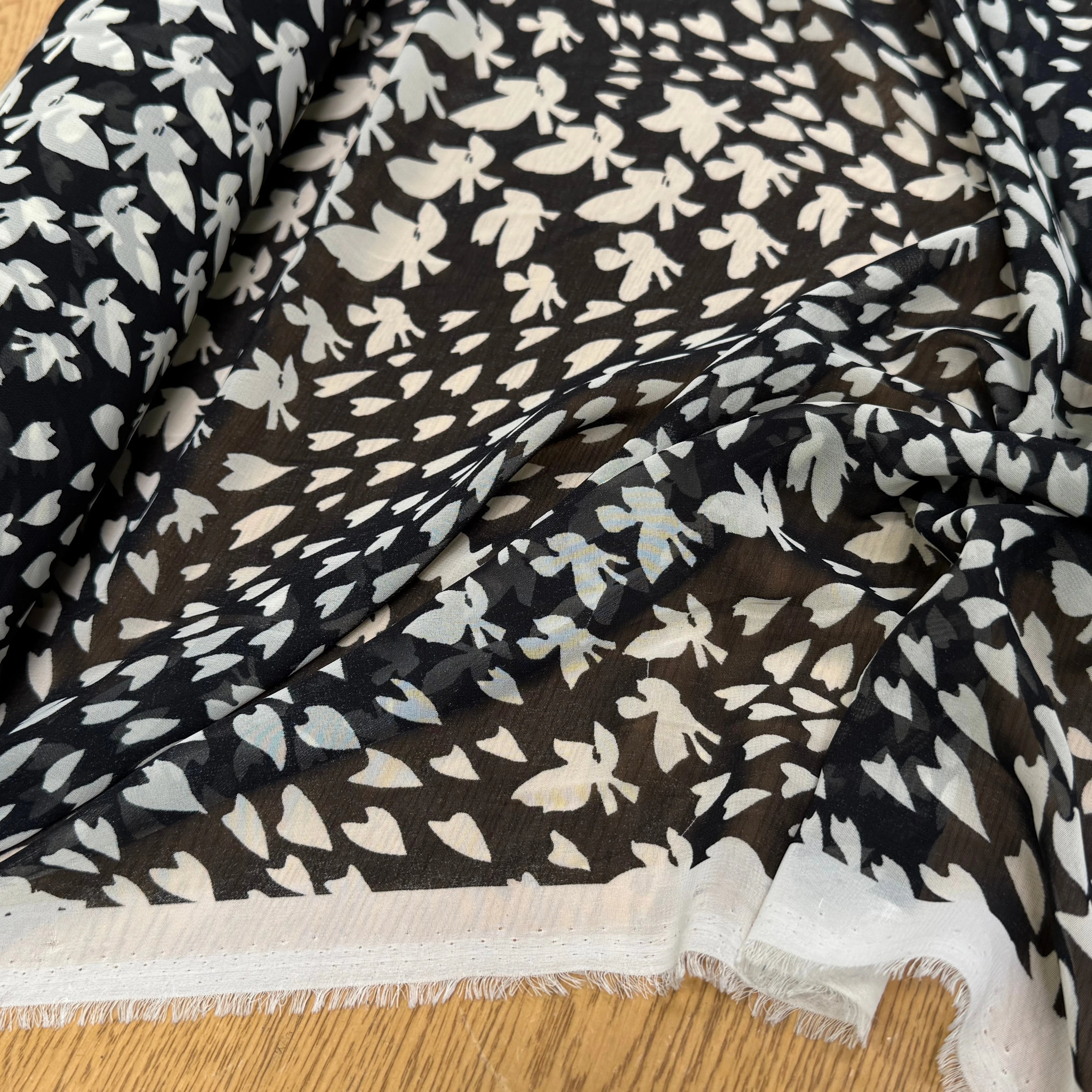 CHIFFON PRINTED PAPILLONS FOND NOIR - My Little Coupon