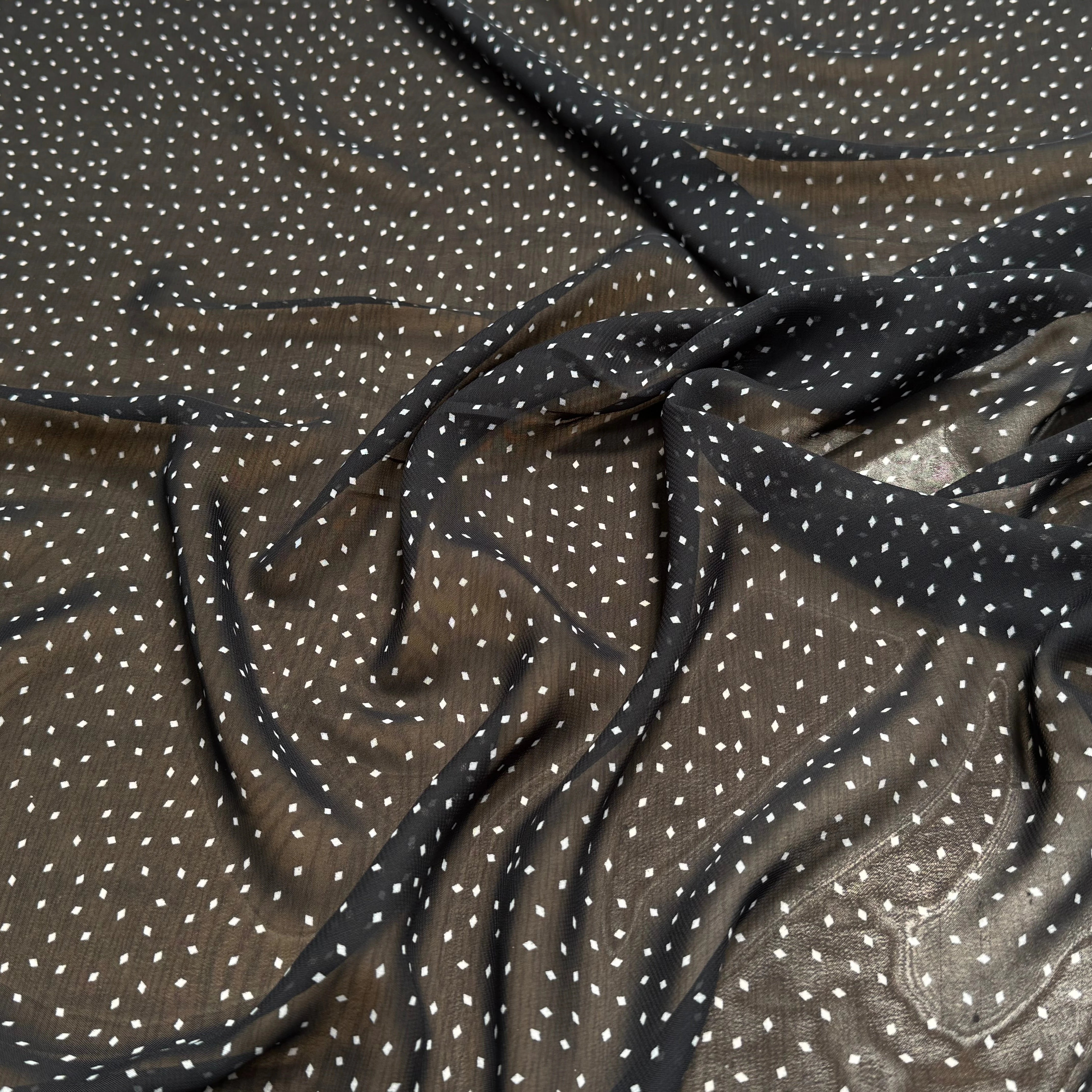 CHIFFON PRINTED POIS MINI LOSANGES FOND NOIR - My Little Coupon