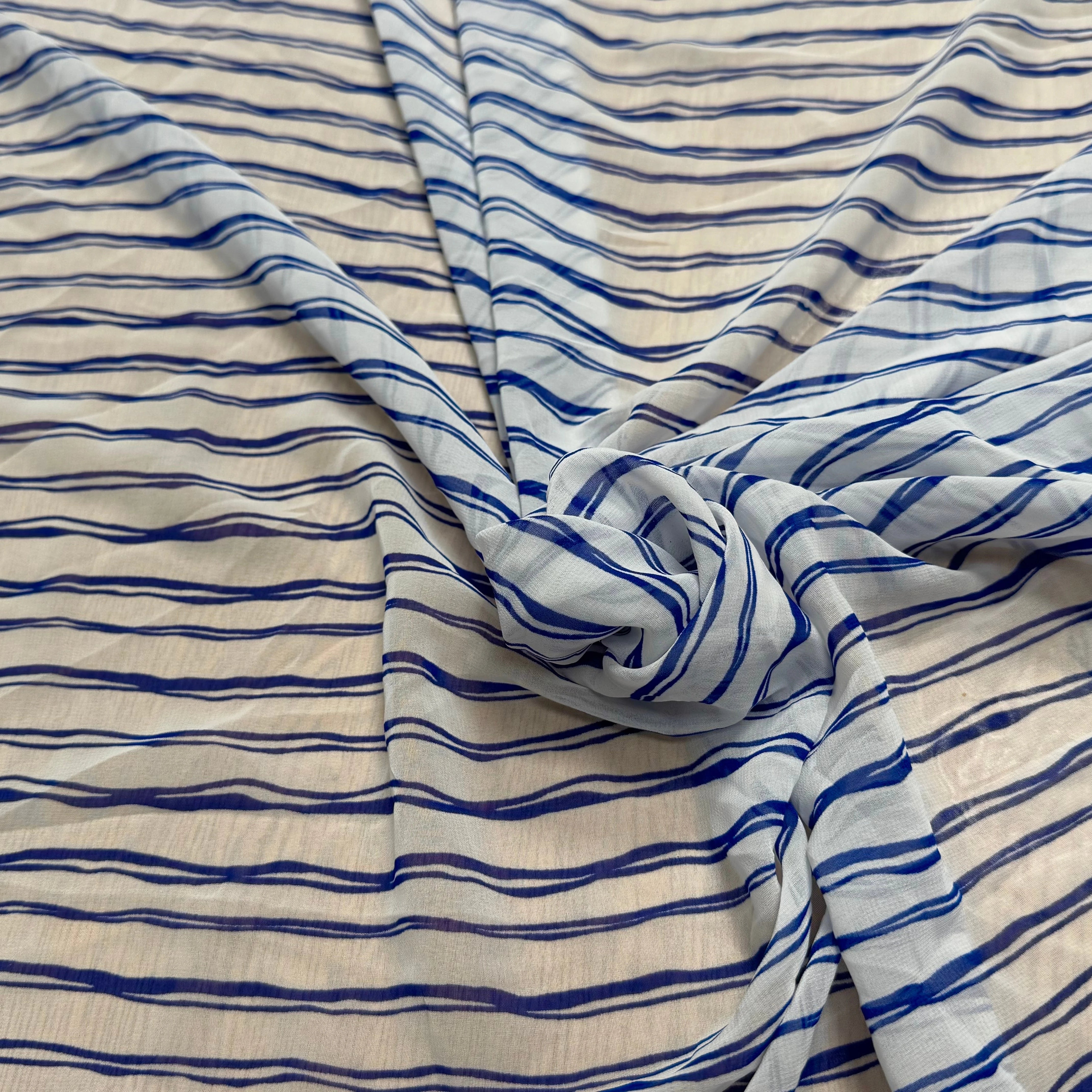 CHIFFON PRINTED RAYURES CROISÉES BLEUES - My Little Coupon