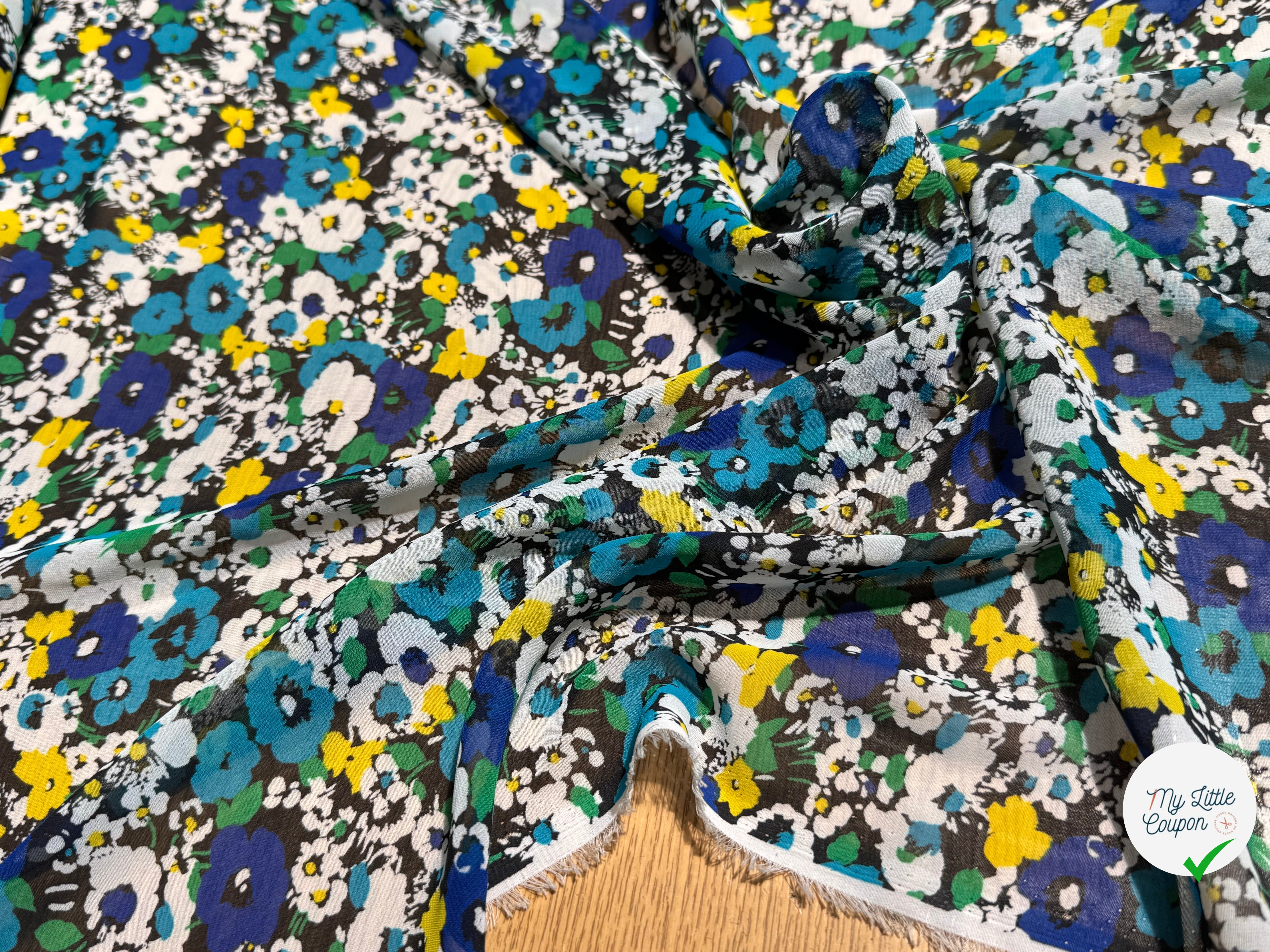 CHIFFON PRINTED TRÈS JOLIES FLEURS MULTICOLORES BLEU JAUNE&TURQUOISE - My Little Coupon