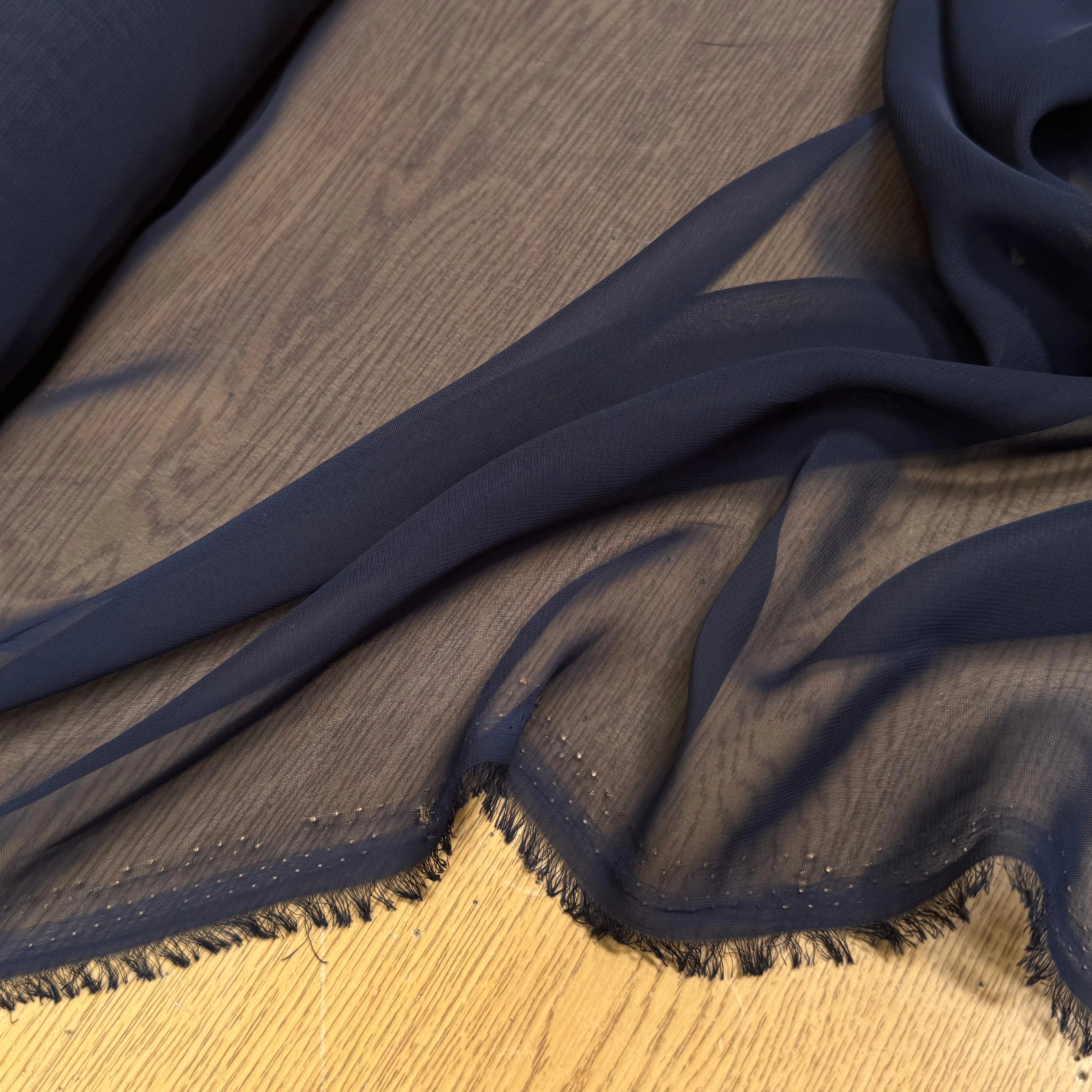 CHIFFON UNI BLEU MARINE - My Little Coupon