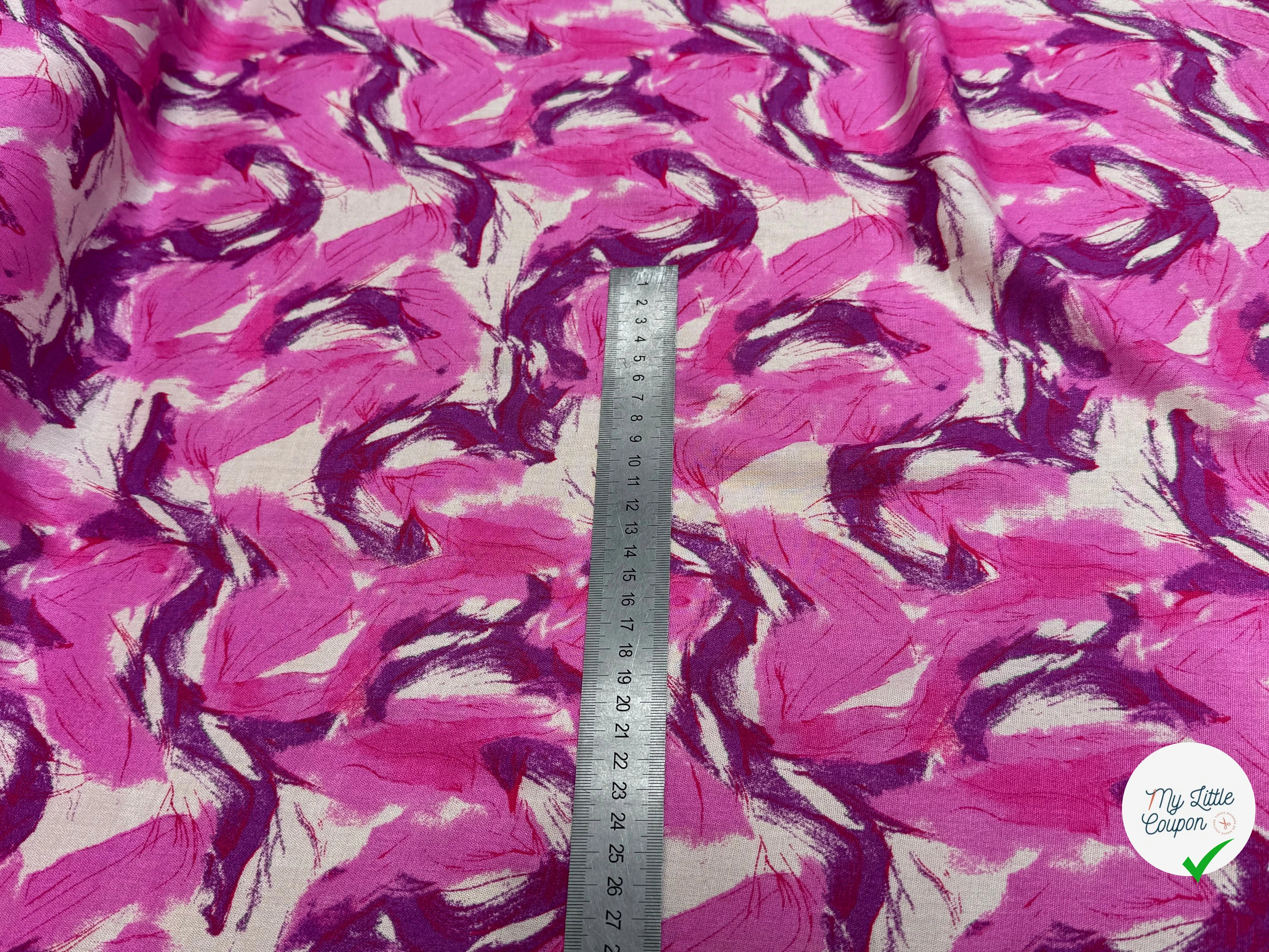 VISCOSE FLUIDE FOND BEIGE IMPRIMÉE TOURBILLON ROSE VIOLET - My Little Coupon