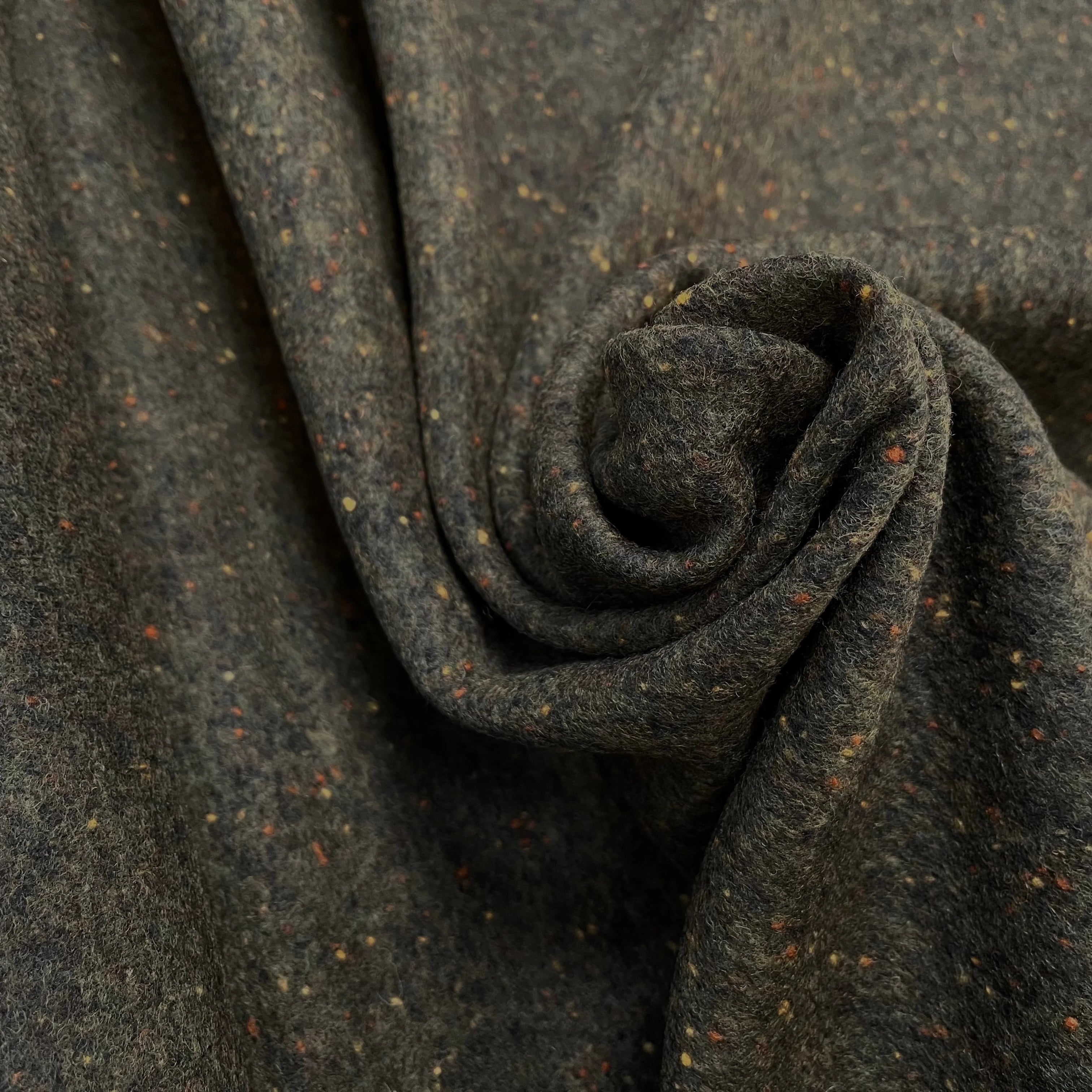 (CHUTE)LAINAGE MANTEAU MOUCHETÉ VERT TACHETÉ - My Little Coupon