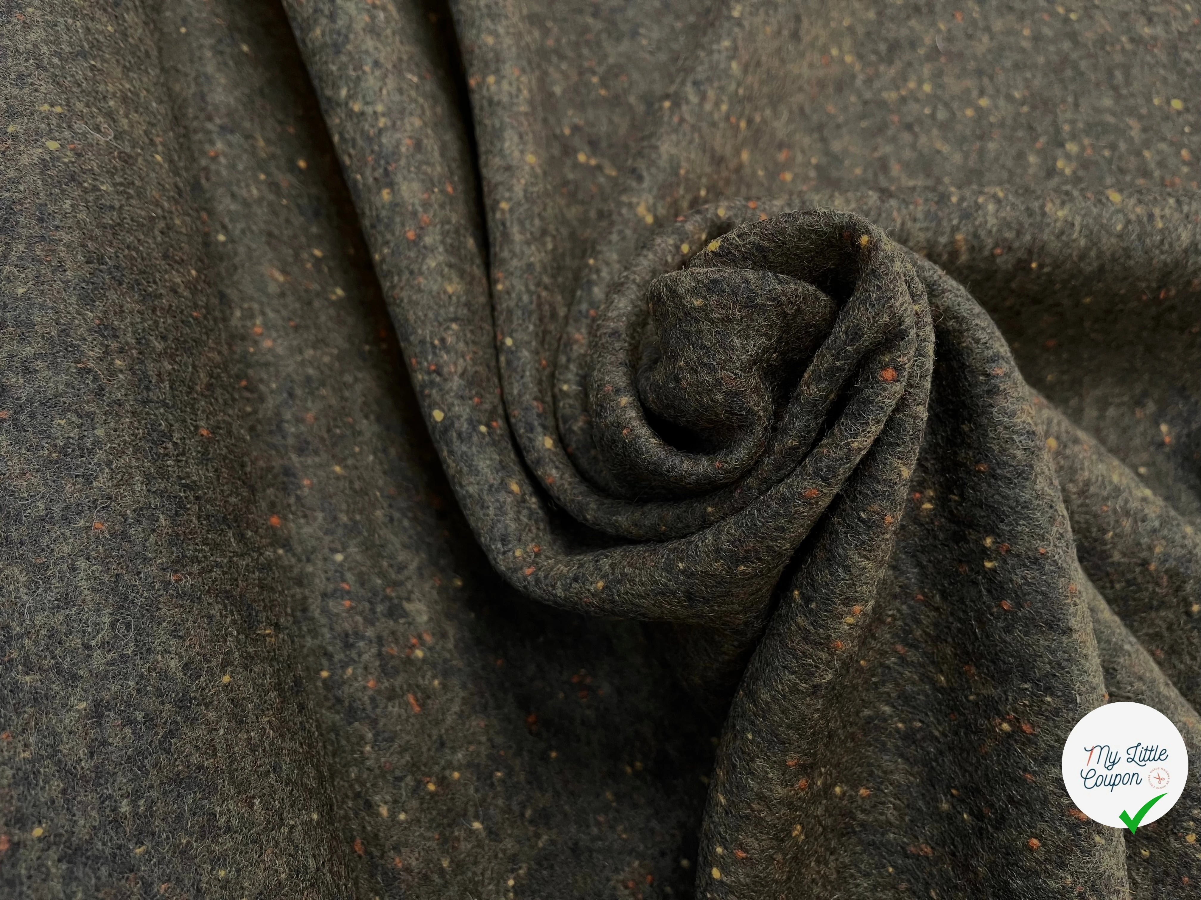 (CHUTE)LAINAGE MANTEAU MOUCHETÉ VERT TACHETÉ - My Little Coupon