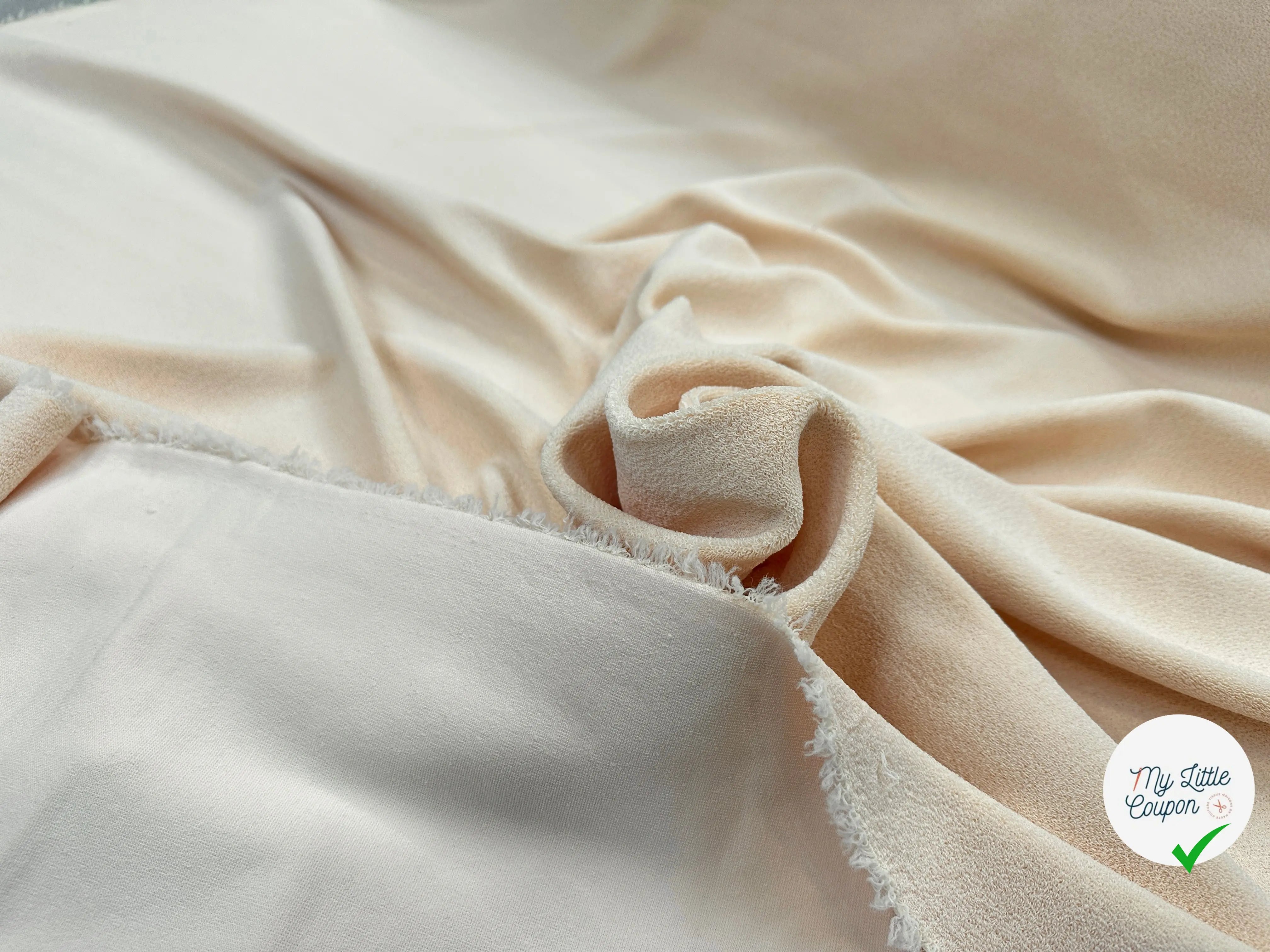 COMPACT SPONGE JAPAN ÉCRU MLC INTERN