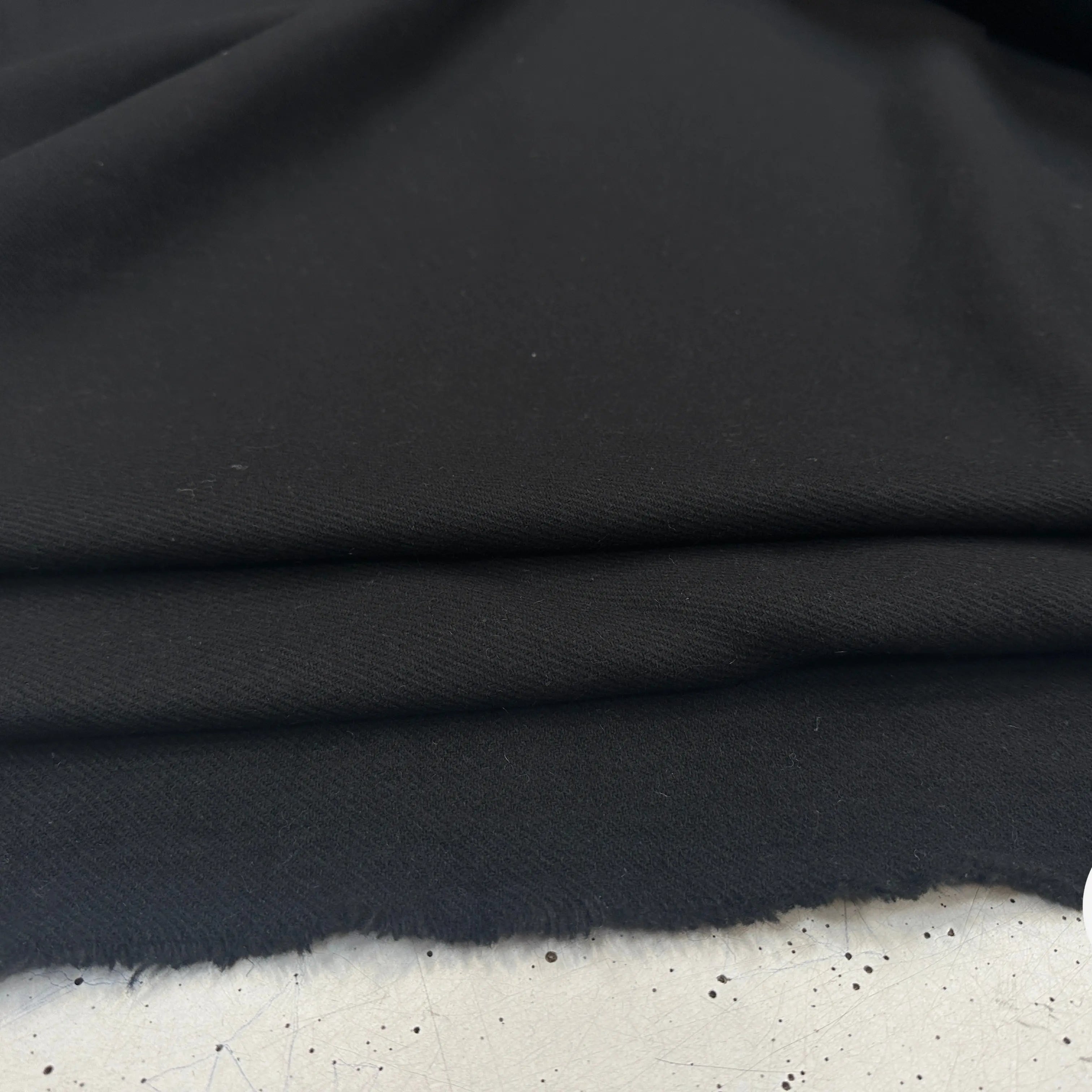 COMPACT WOOL CAVIAR NOIR - My Little Coupon