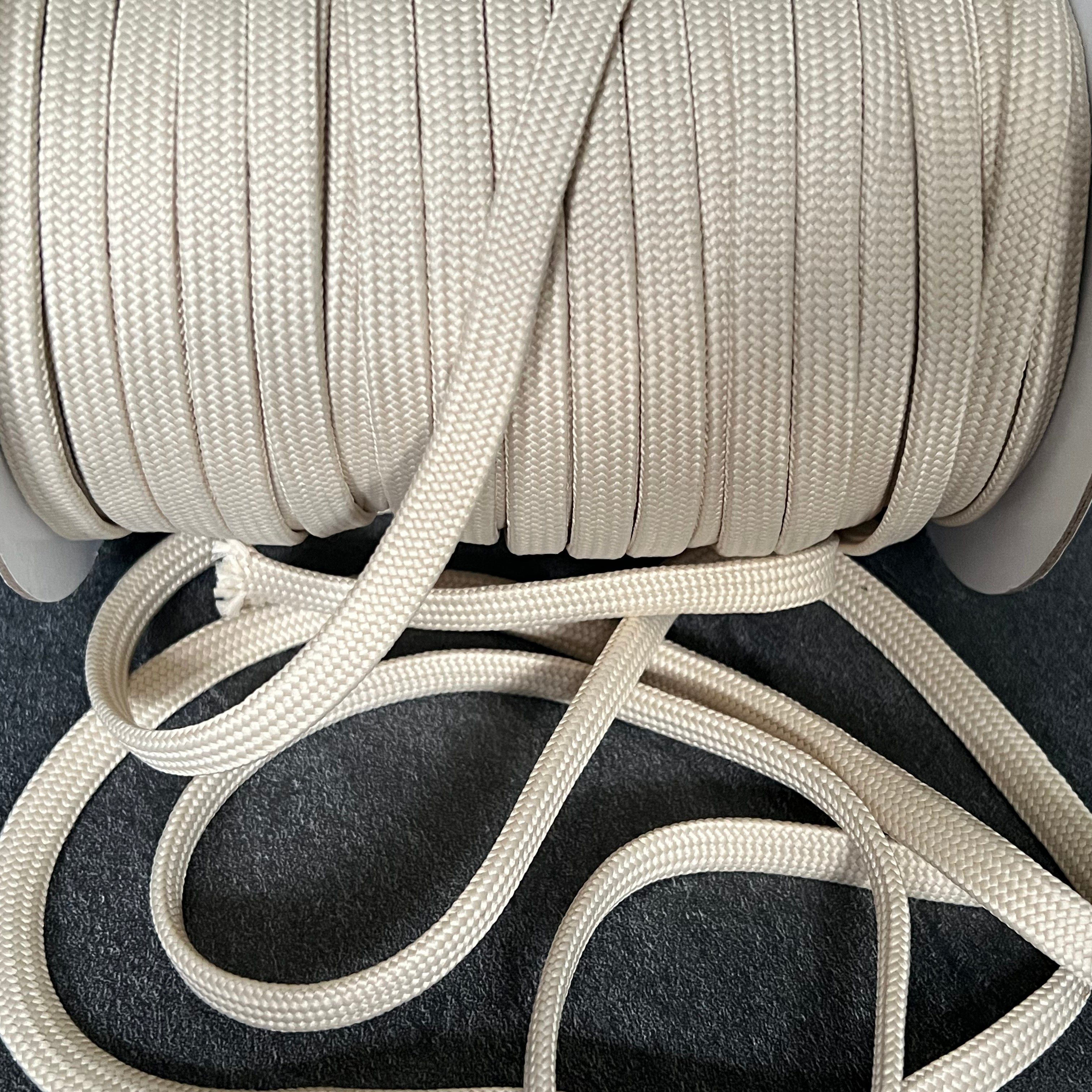 CORDON TRESSÉ PLAT BEIGE FICELLE 10mm - My Little Coupon