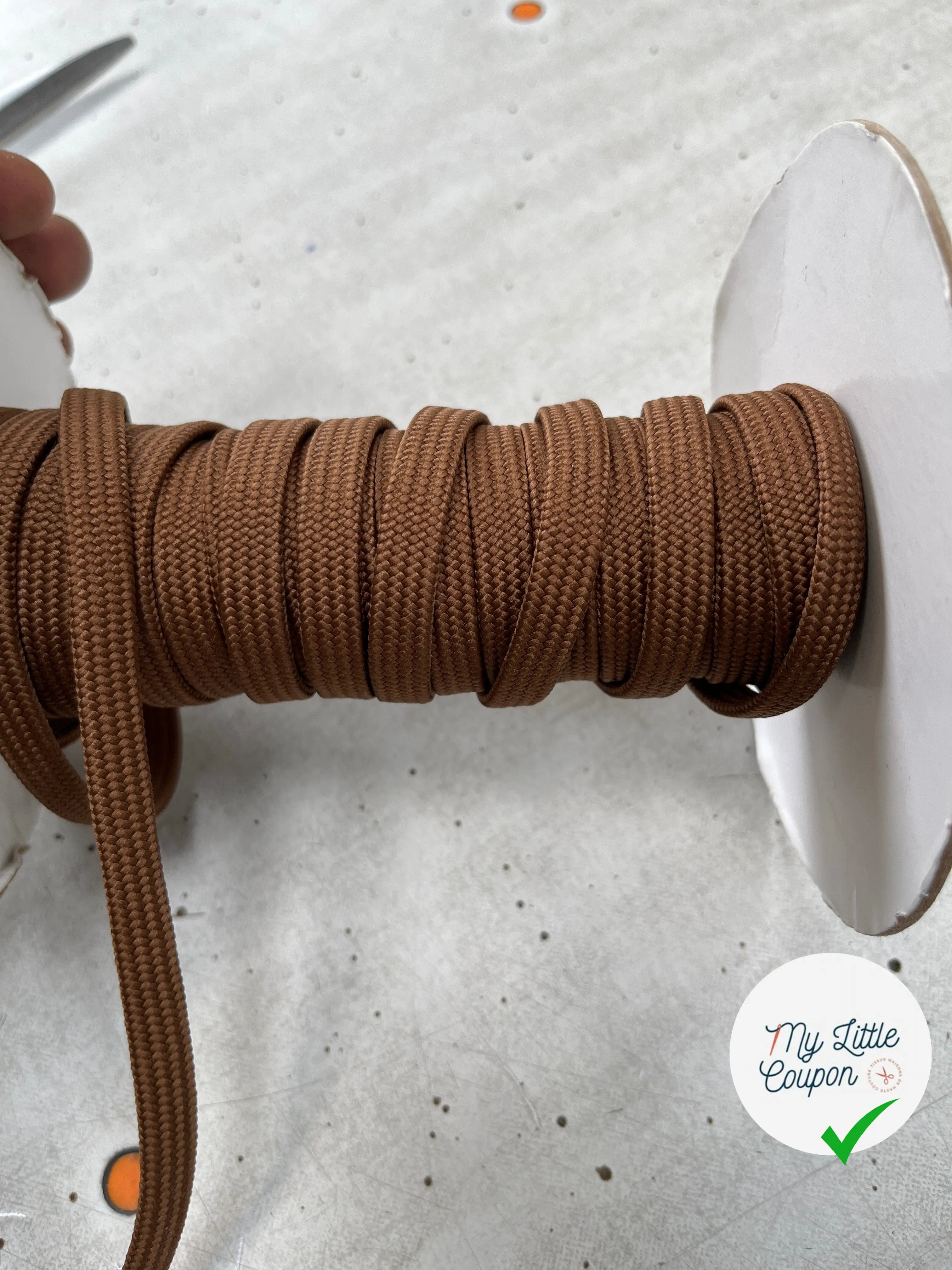 CORDON TRESSÉ PLAT Marron noisette 10mm - My Little Coupon