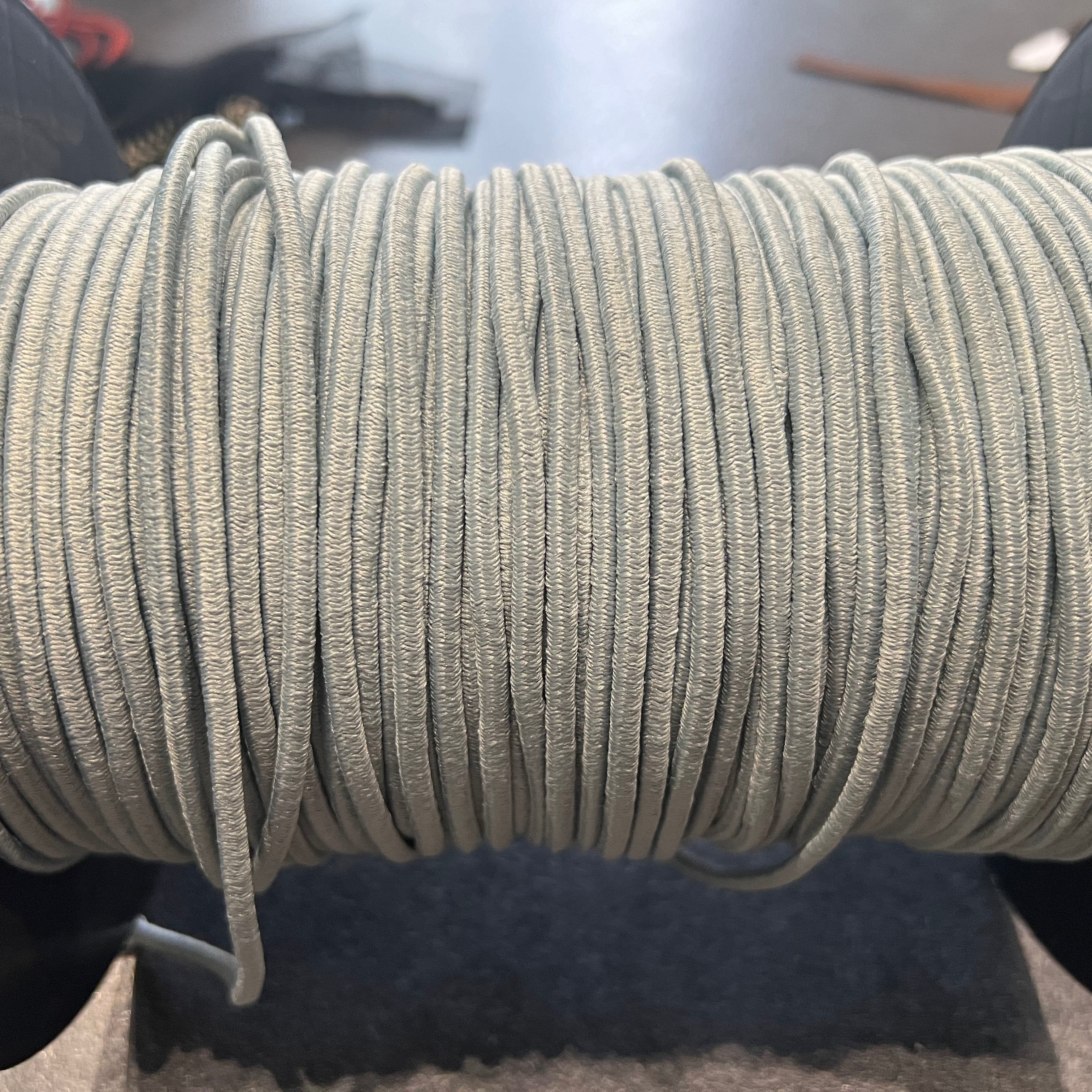 CORDON TRESSÉ ROND ÉLASTIQUE GRIS BLEUTÉ 4mm - My Little Coupon