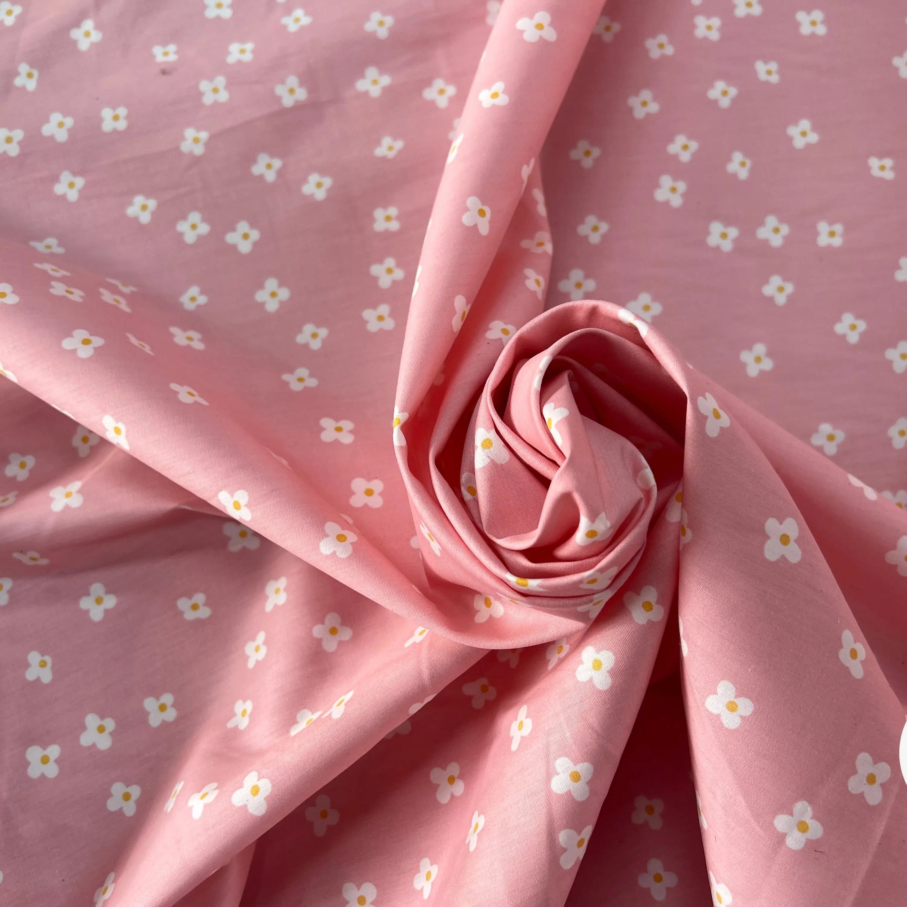 COTON BÉBÉ 120 FILS FLEURS FOND ROSE - My Little Coupon