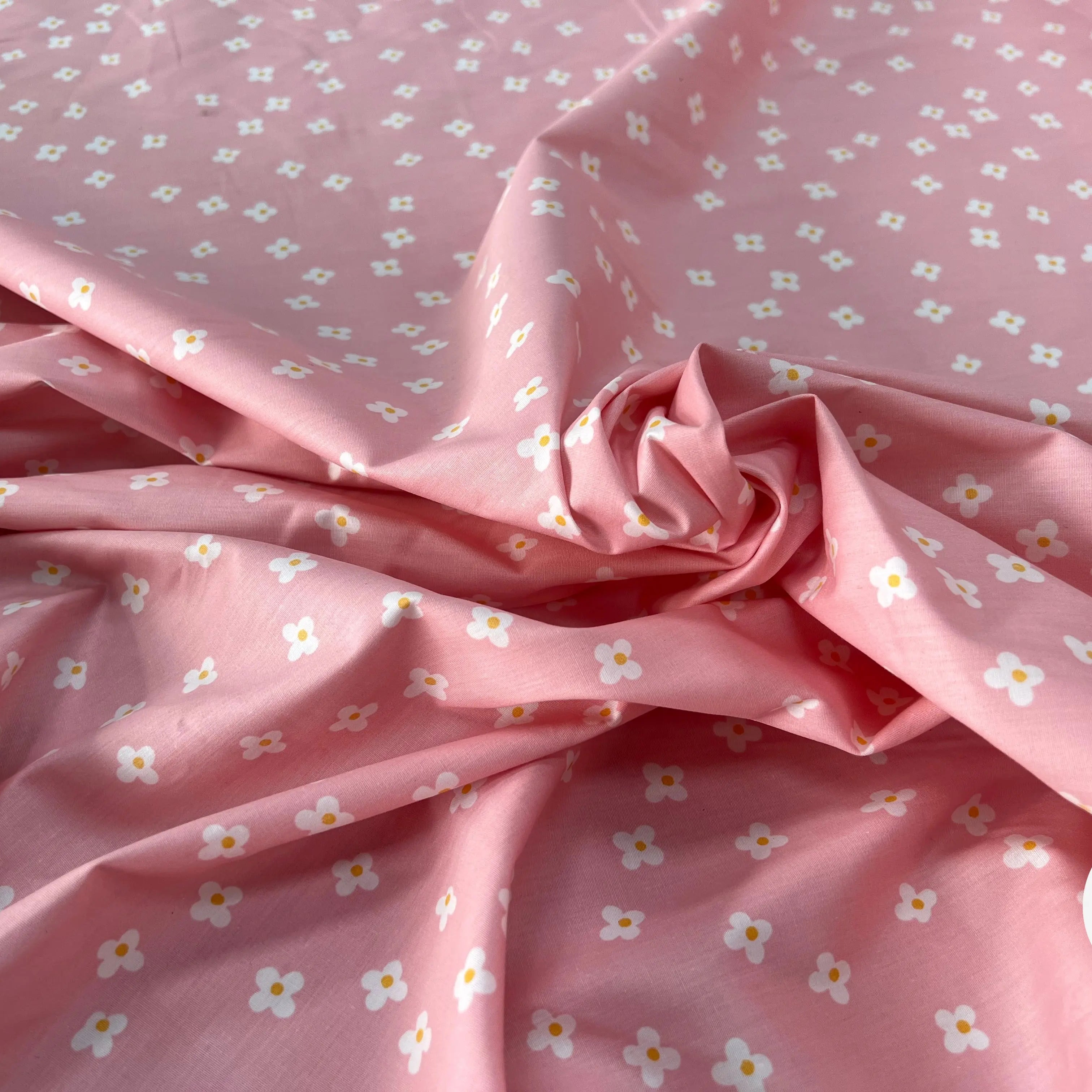 COTON BÉBÉ 120 FILS FLEURS FOND ROSE - My Little Coupon