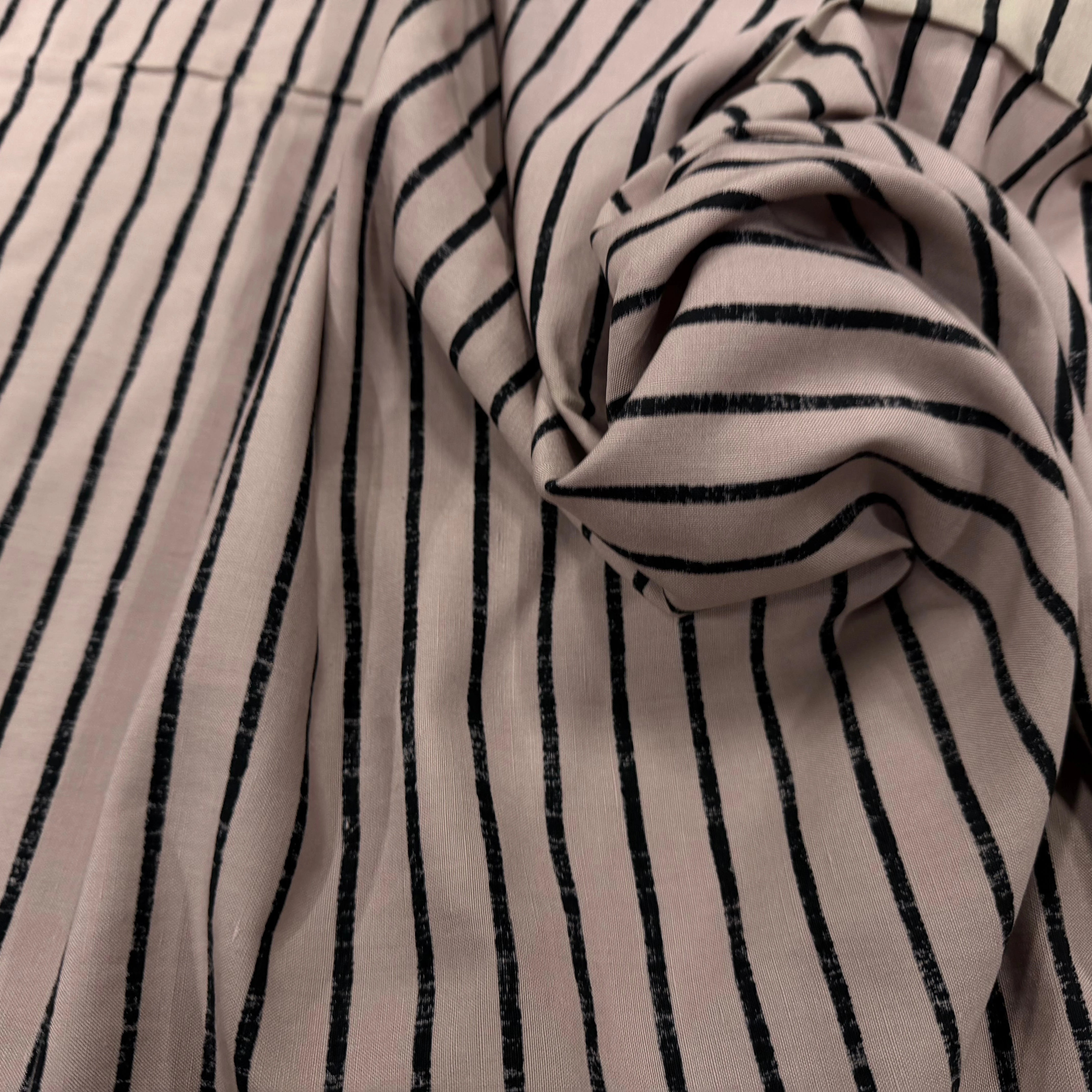 COTON CHEMISIE RAYURES NOIRES FOND BEIGE - My Little Coupon