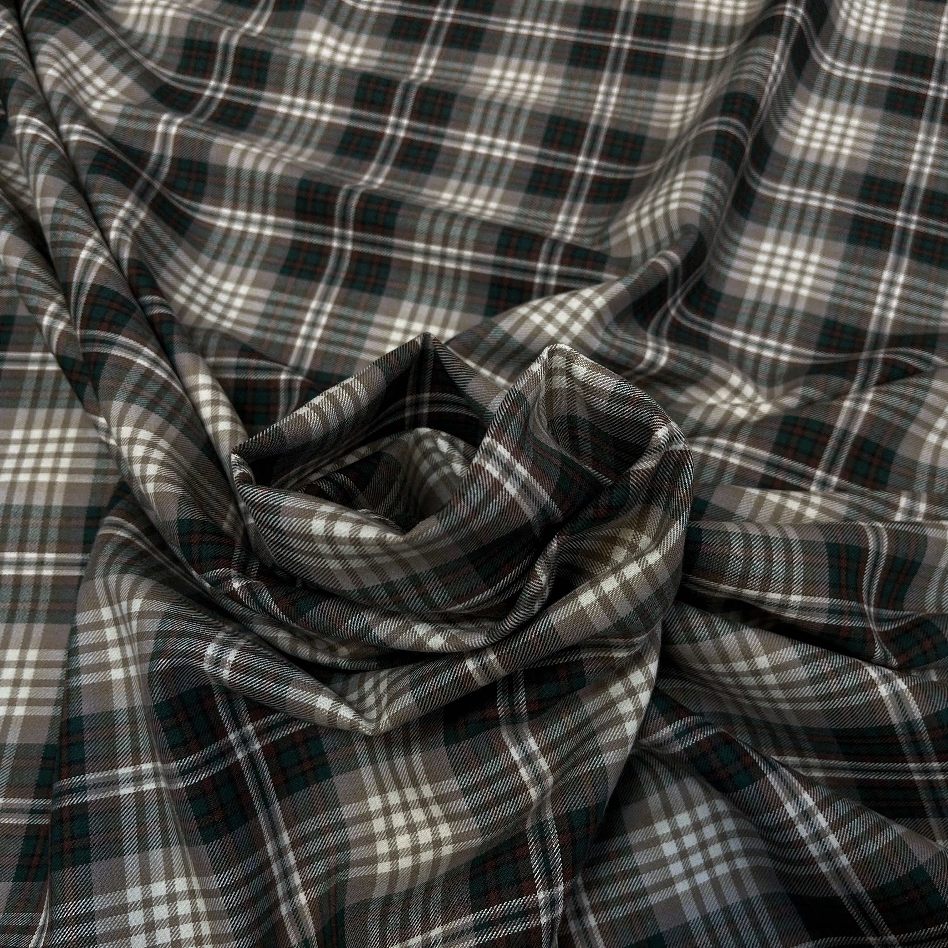 COTON DUVETEUX CARREAUX MUTICLORE TOUCHE DE VERT ANGLAIS - My Little Coupon