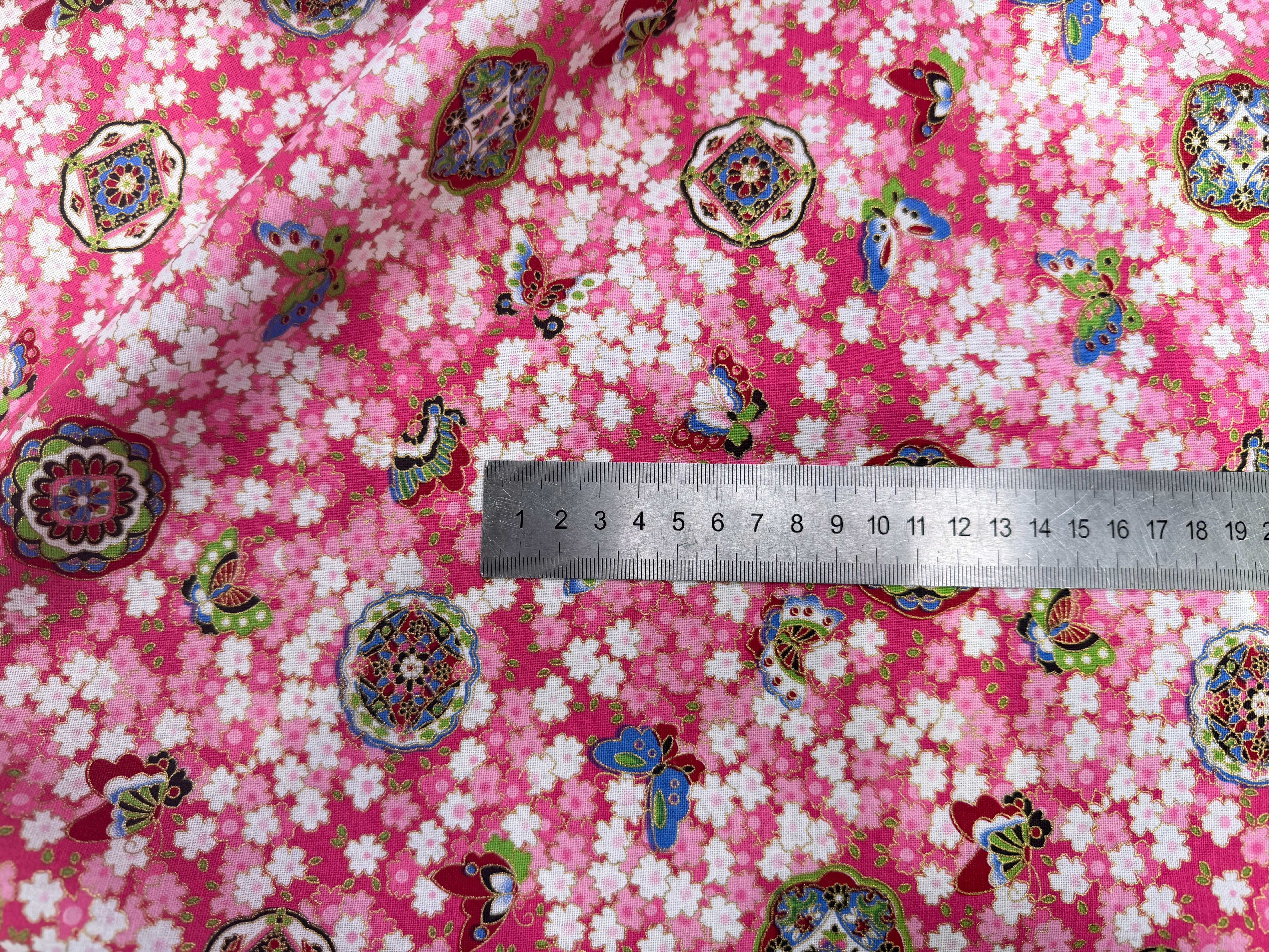 COTON IMPRIMÉ FOIL 18 ROSE 145 CM - My Little Coupon