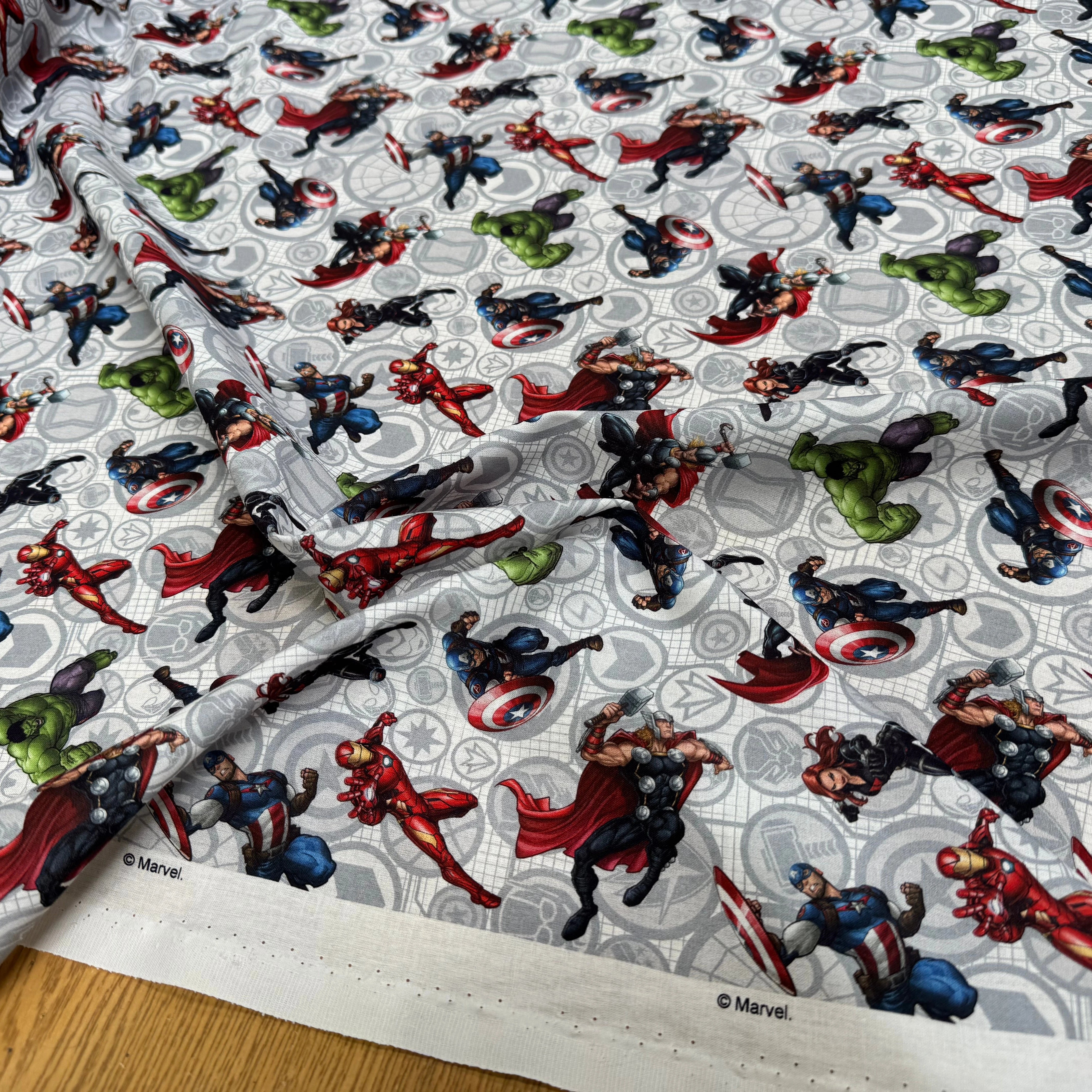 COTON IMPRIMÉ MARVELMANIA A6 - My Little Coupon