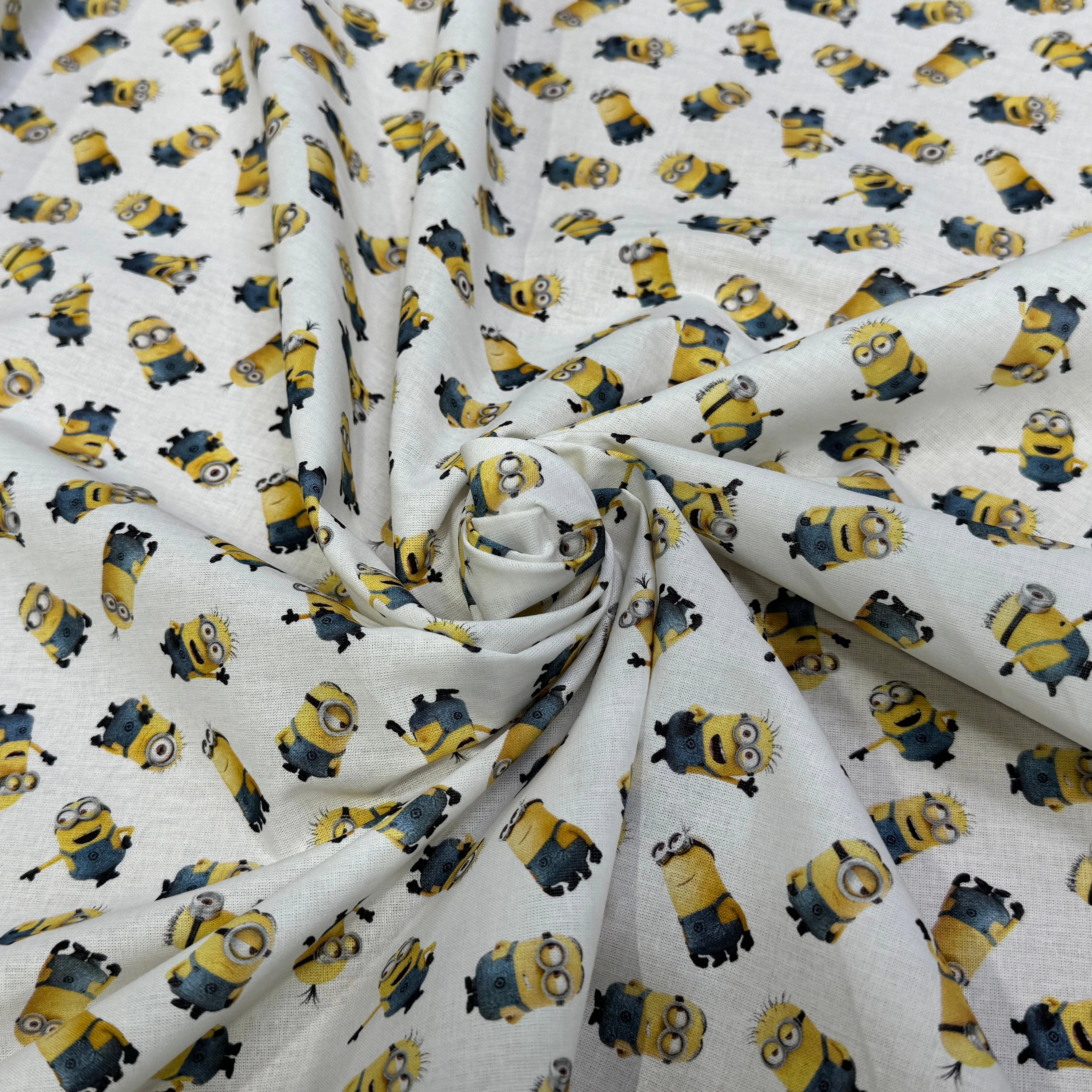 COTON IMPRIMÉ MINIONS DESPICABLE - My Little Coupon