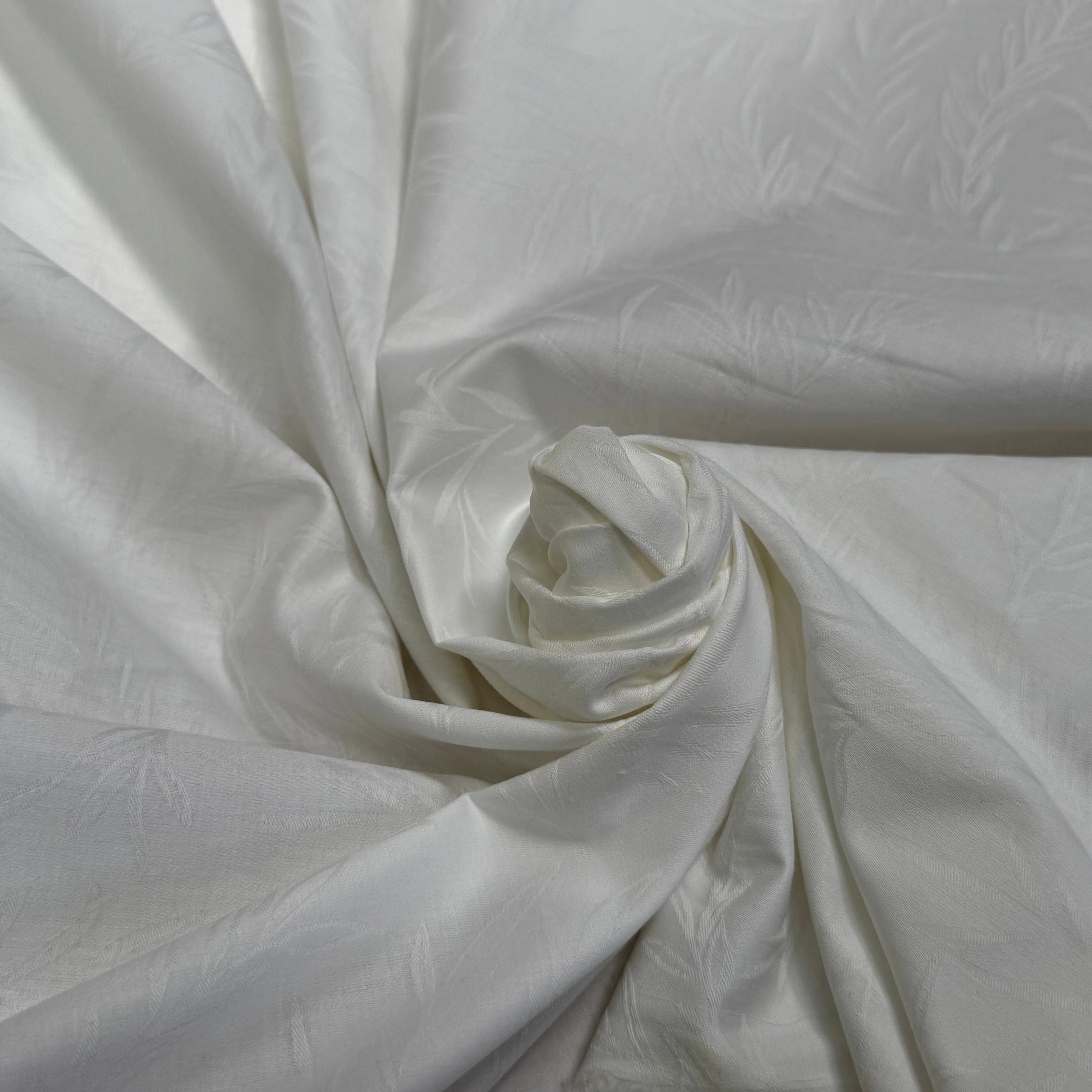 COTON JACQUARD DAMASSÉ BLANC CASSÉ MOTIFS FLORAUX 280 DE LAIZE SOFT TOUCHÉ - My Little Coupon